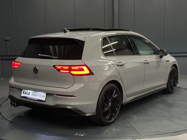 Volkswagen Golf view 5