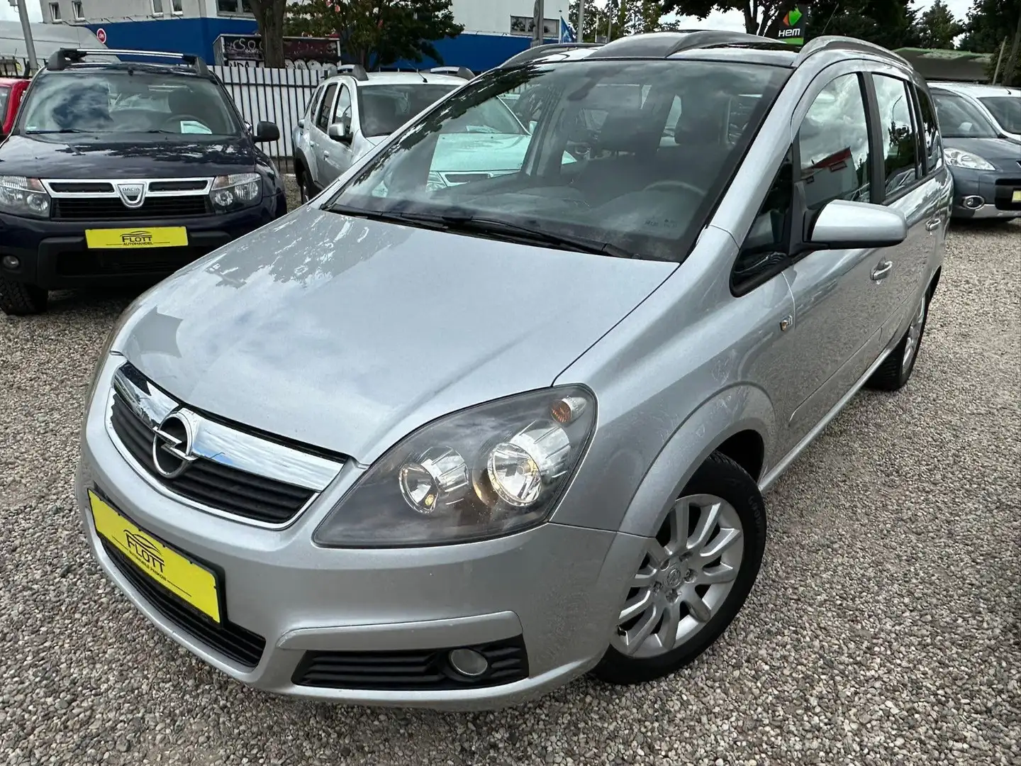Opel Zafira 1.9 CDTI  B Edition*Pano*7-Sitzer*TÜV NEU Silber - 2