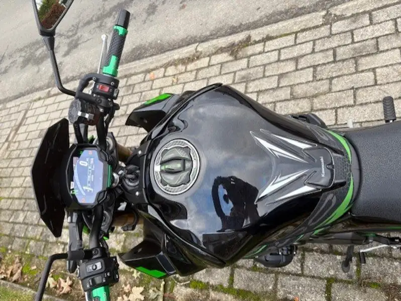 Kawasaki Z 900 - foto 6