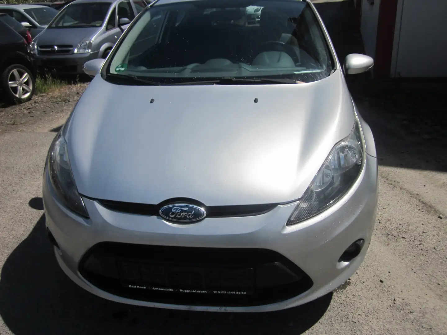 Ford Fiesta Argent - 2