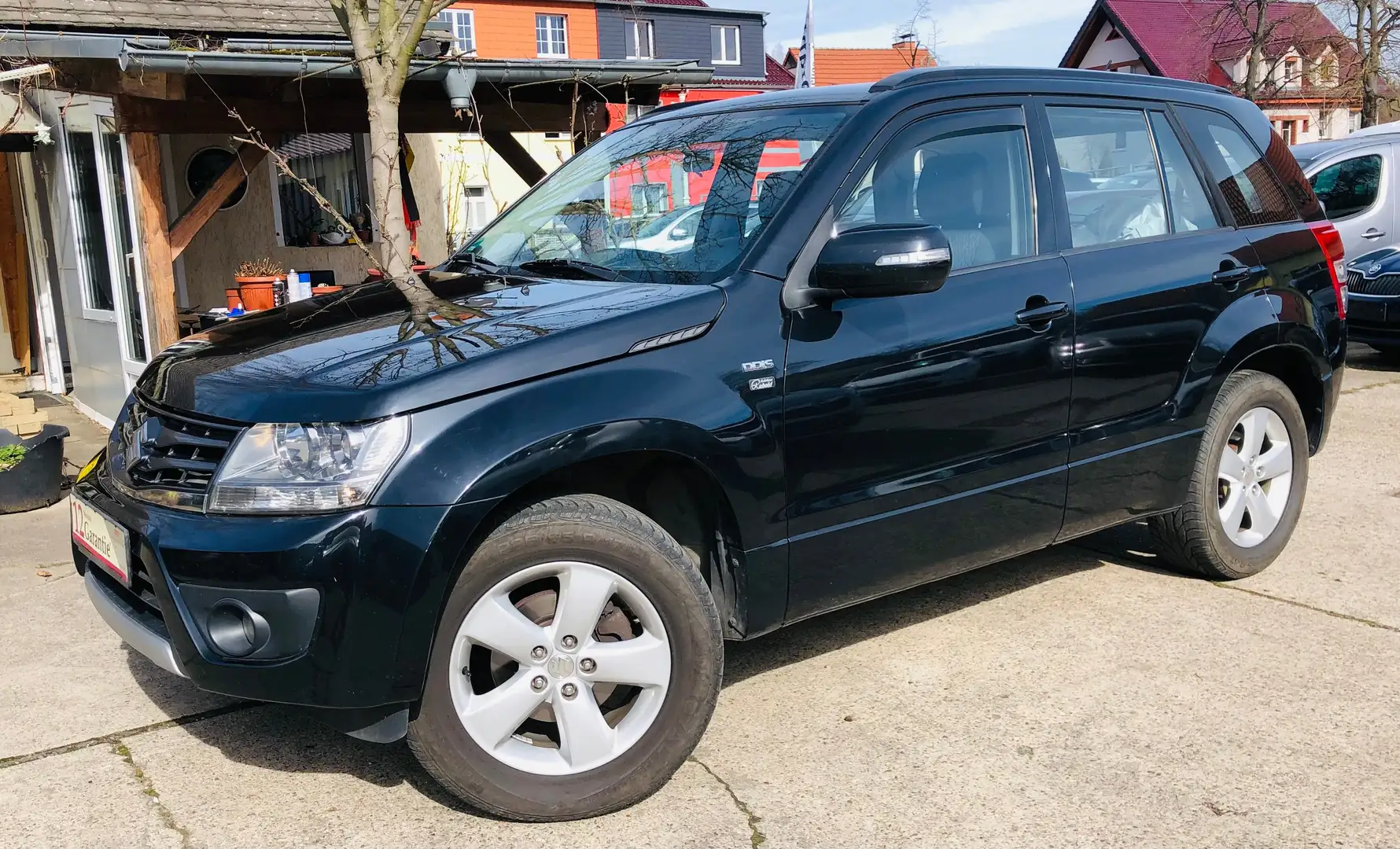 Suzuki Grand Vitara 1.9 DDiS Comfort 4x4,Euro5,Klima,HU/AU Neu Black - 1