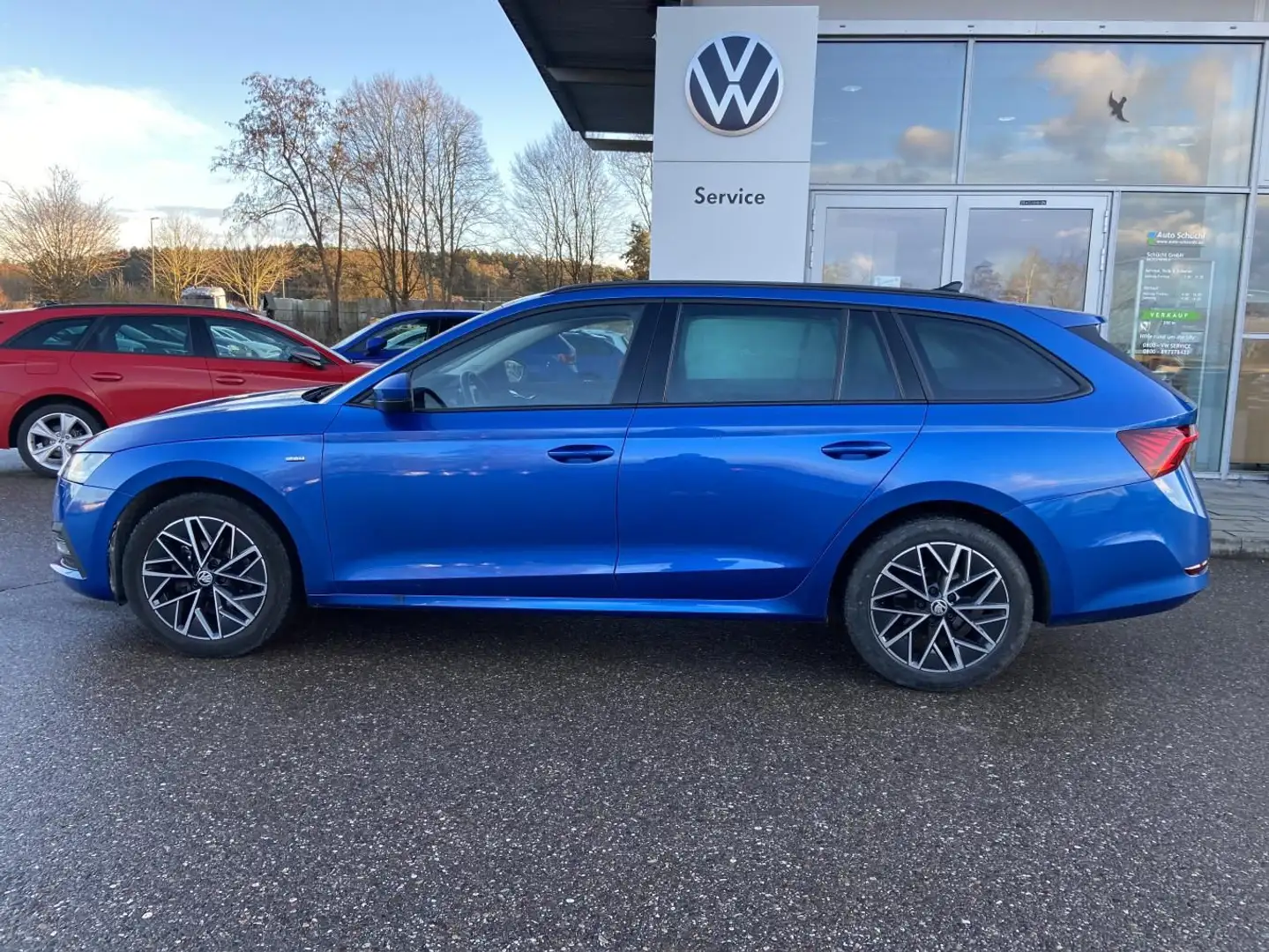 Skoda Octavia Combi 2.0 TDI Clever AHK+SMART-LINK+VIRT Blau - 2