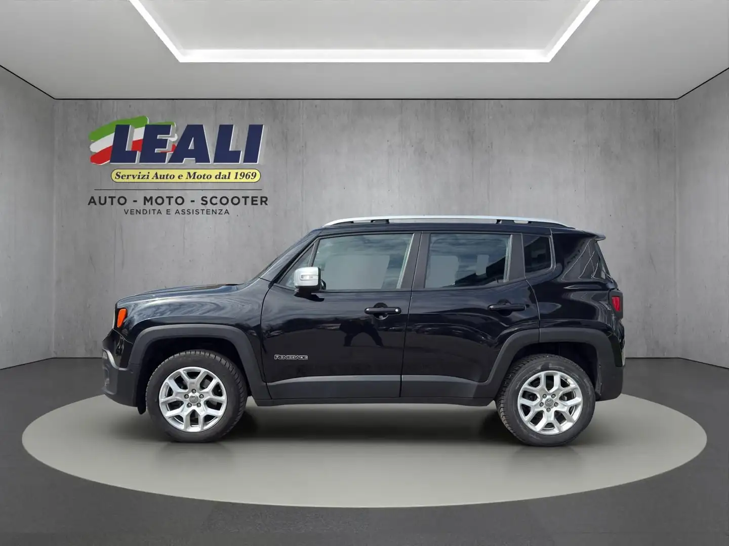 Jeep Renegade RENEGADE 5p  1.4 MultiAir 170cv 4WD Active Drive Schwarz - 2
