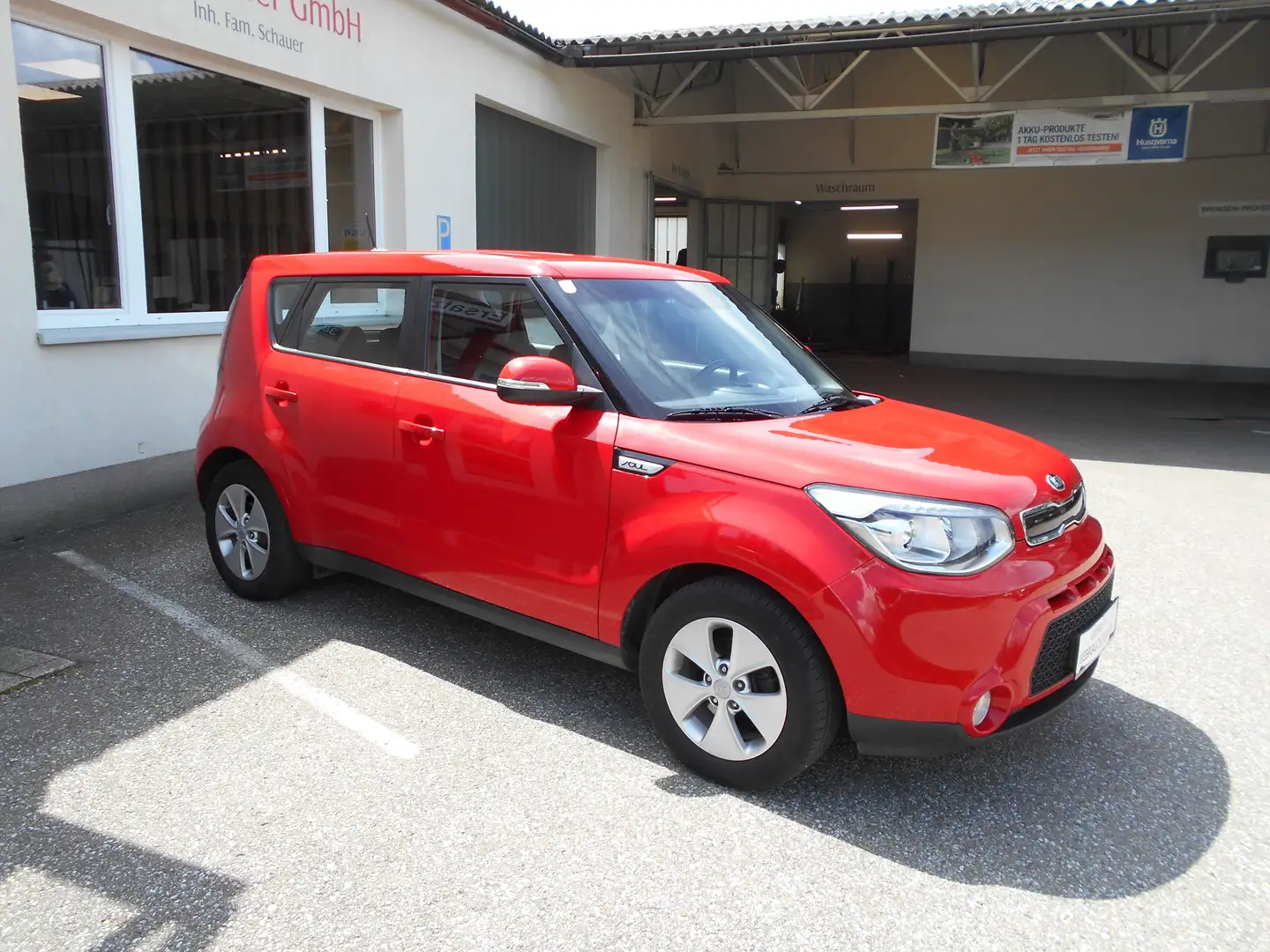 Kia Soul 1.6 CRDi Silber Rot - 2