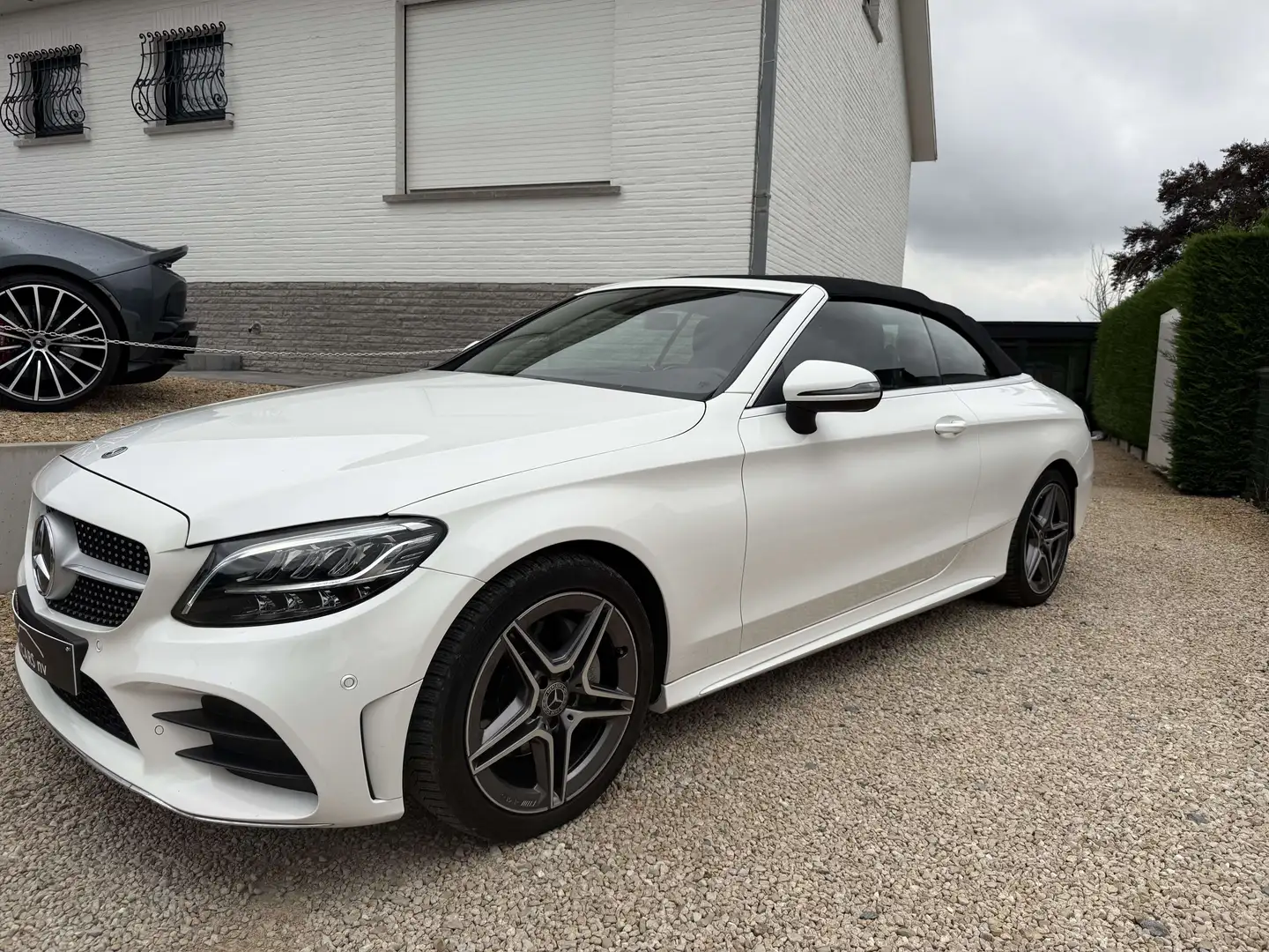 Mercedes-Benz C 180 C 180 Cabrio 9G-TRONIC AMG,19velg,Burmester,enz Blanc - 2