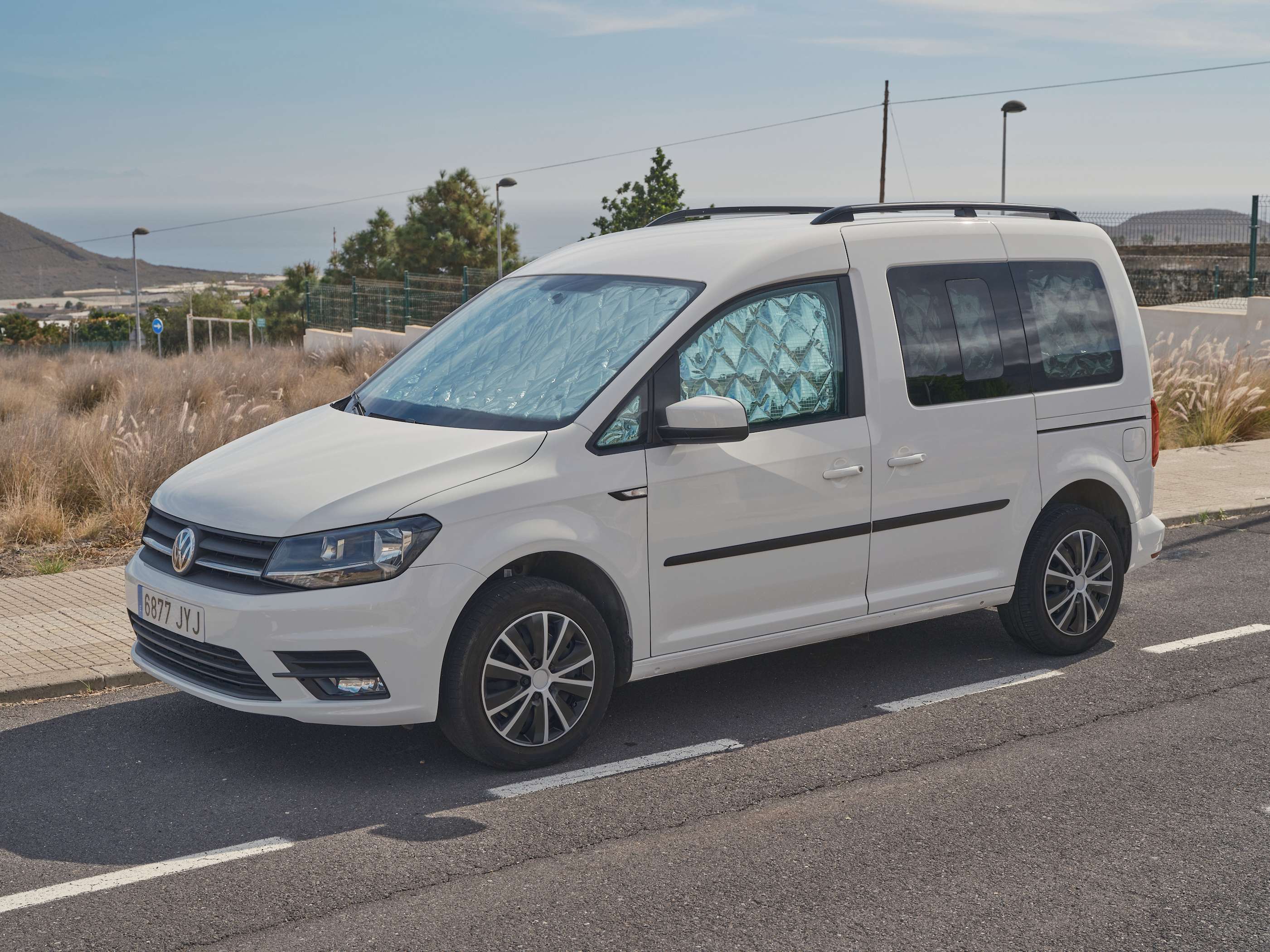 Volkswagen Caddy Trendline 125 Cv 1.4 - foto 1