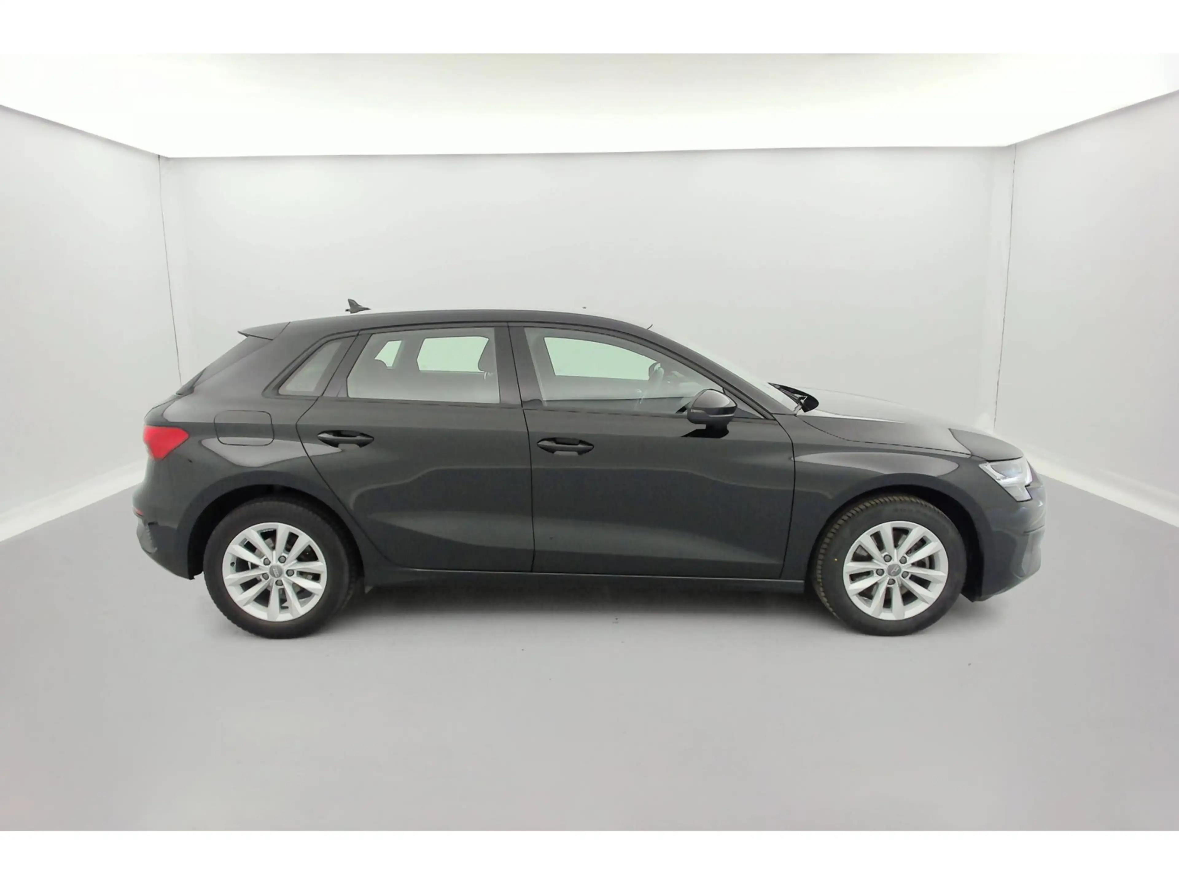 Audi A3 Business Edition 30 TDI 85(116) kW(ch) 6 vitesses — photo 6