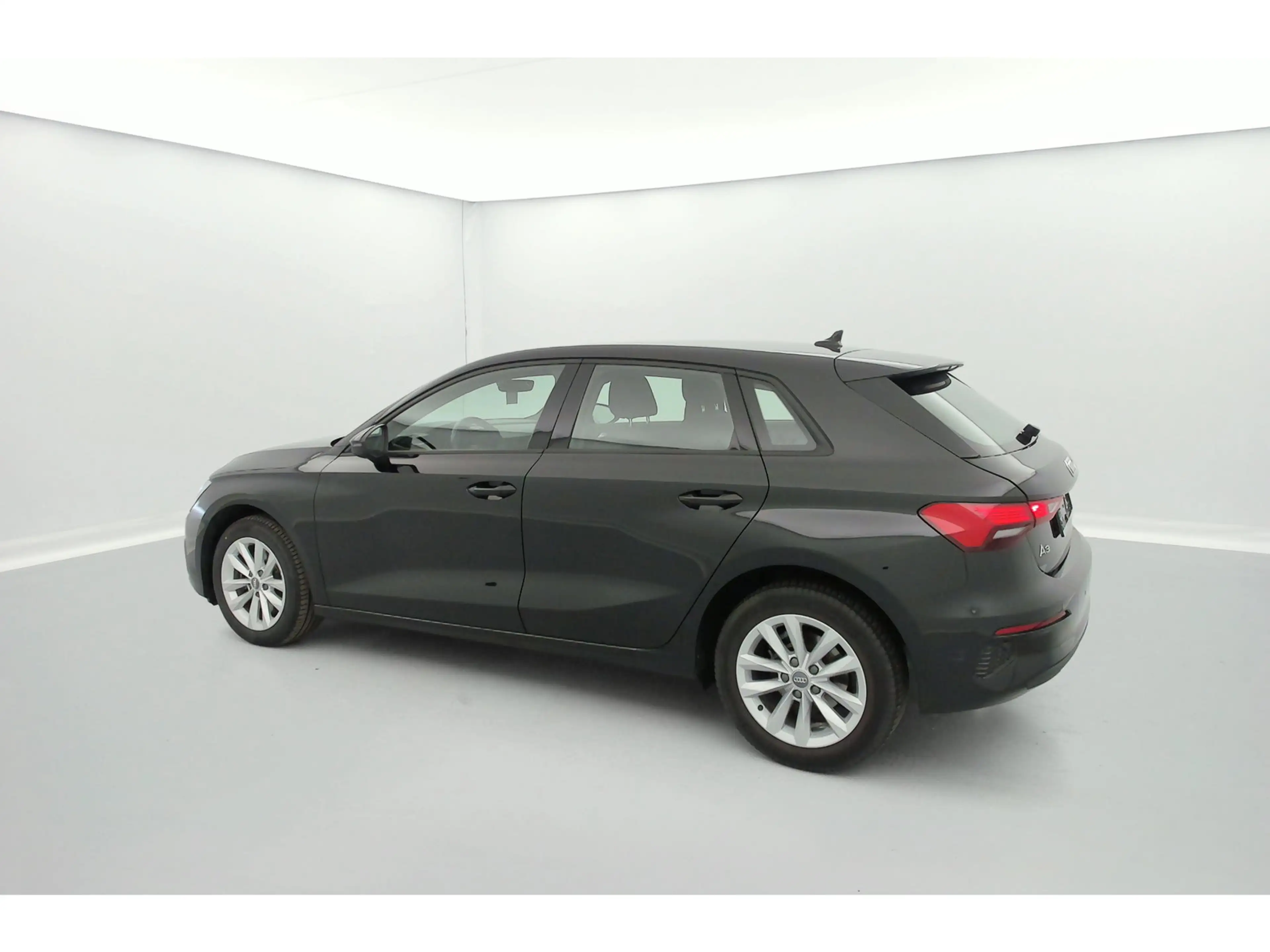 Audi A3 Business Edition 30 TDI 85(116) kW(ch) 6 vitesses — photo 10