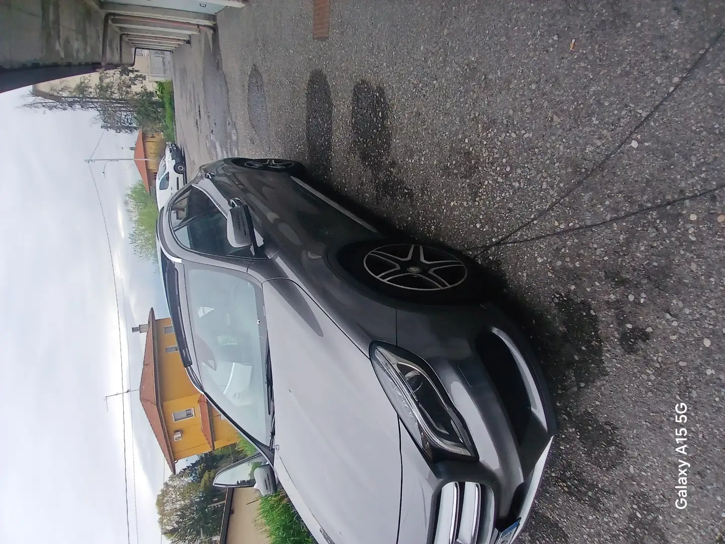 Mercedes-Benz GLA 220 d Premium 4matic 177cv auto - 2