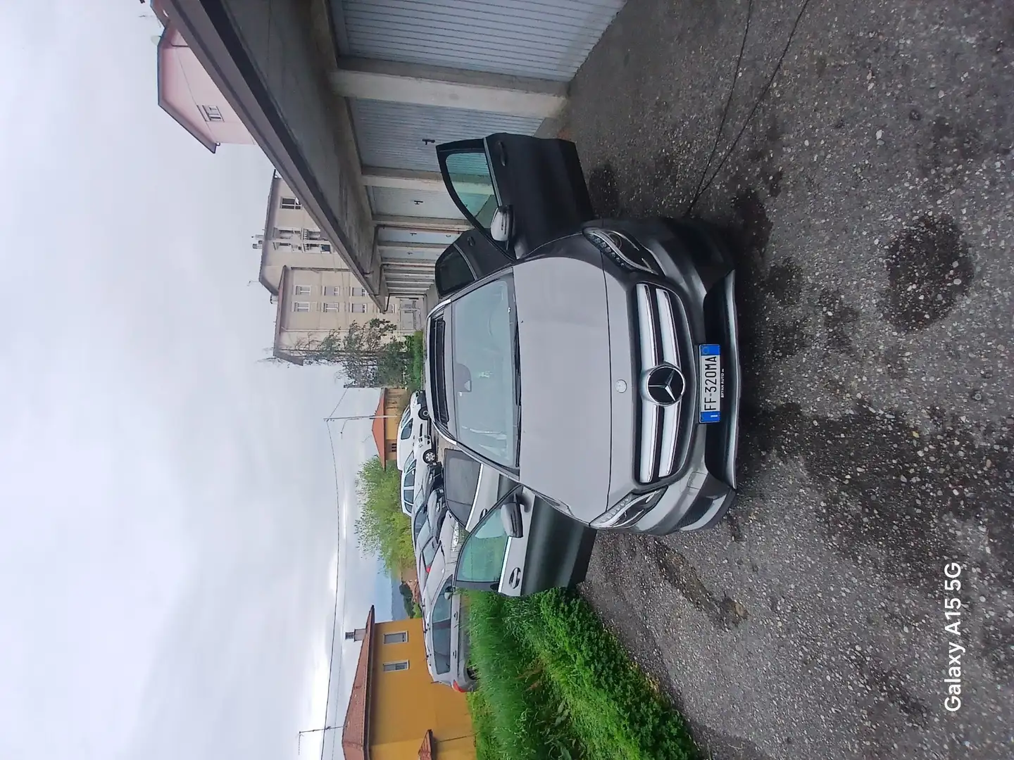 Mercedes-Benz GLA 220 d Premium 4matic 177cv auto - 1