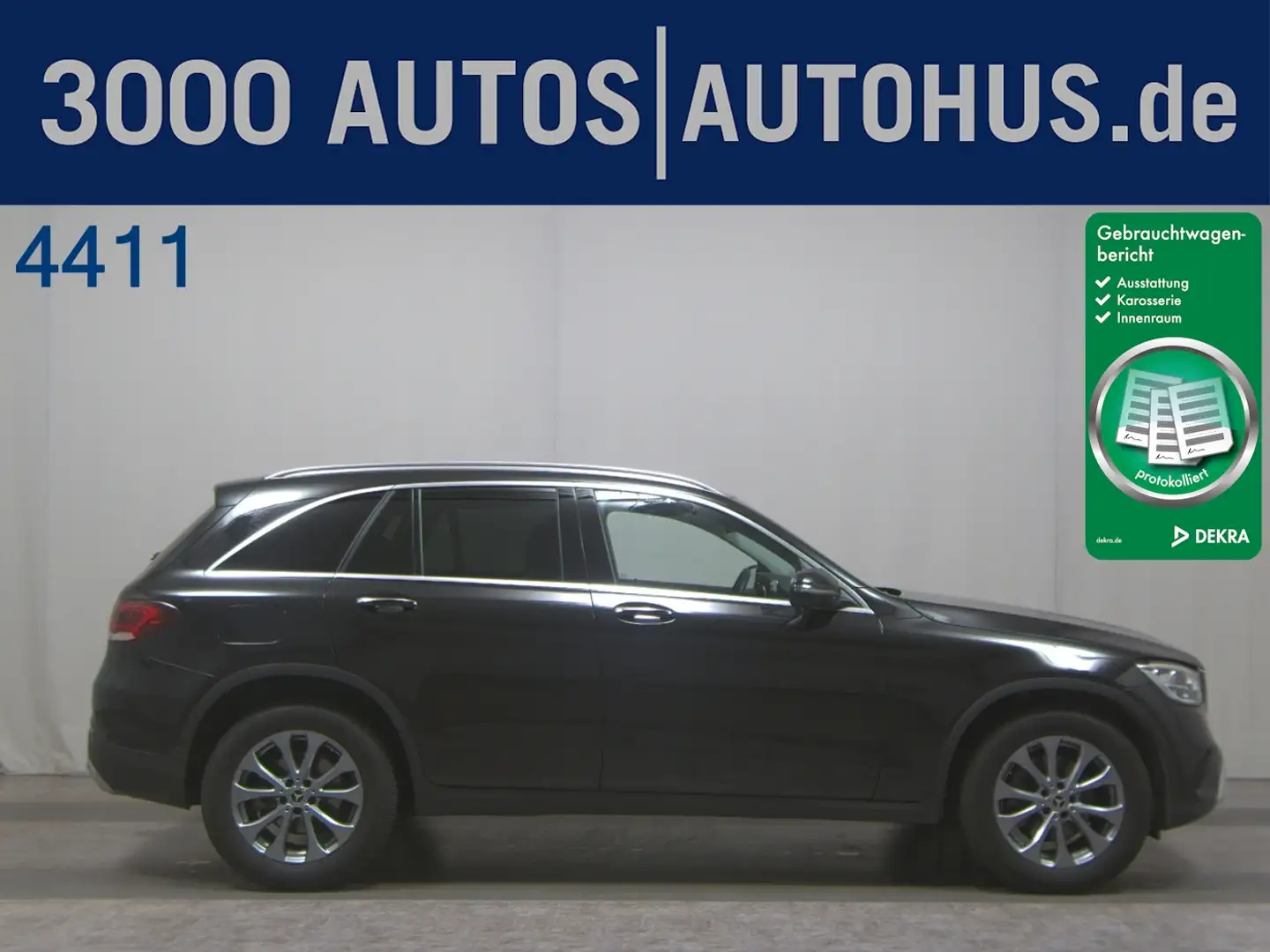 Mercedes-Benz GLC 220 d 4M Navi LED AHK Distr.+ Ambiente Schwarz - 1