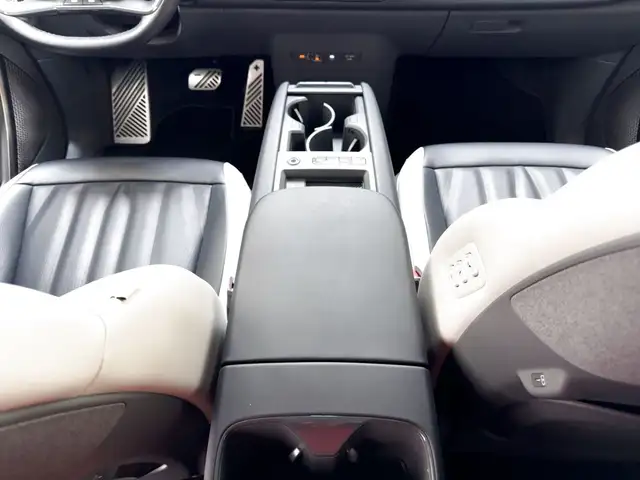 Kia Ev9 view 14