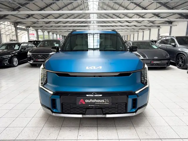 Kia Ev9 view 2