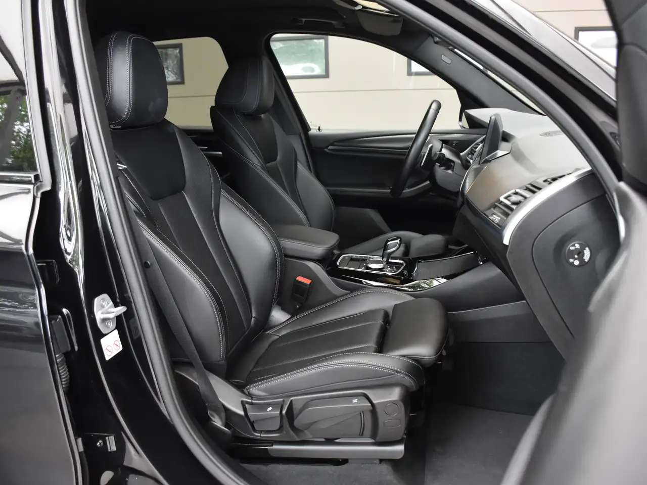 BMW X3 2.0iAS xDrive30e PHEV / M PACK / CARPLAY / CAMERA / LED / GPS, миниатюра 23