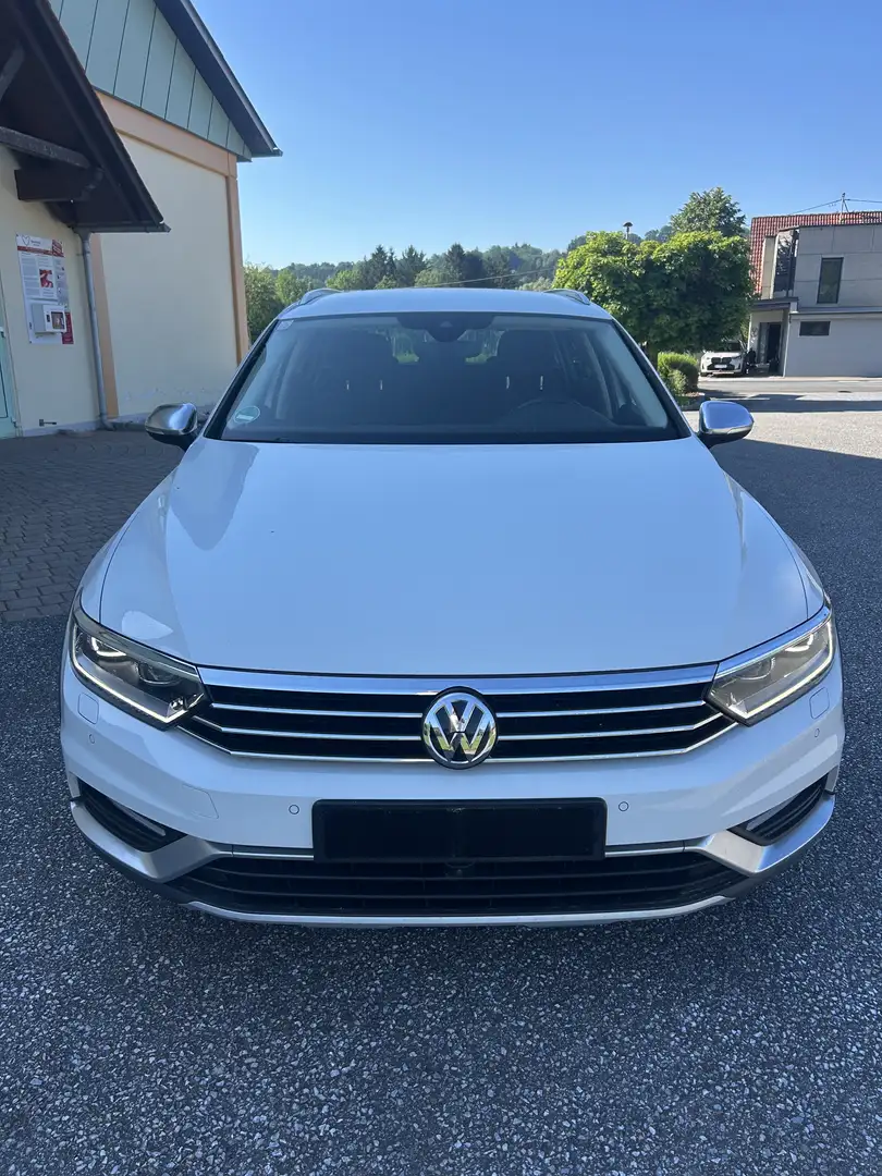 Volkswagen Passat Alltrack 2.0 TDI SCR 4Motion DSG - 1