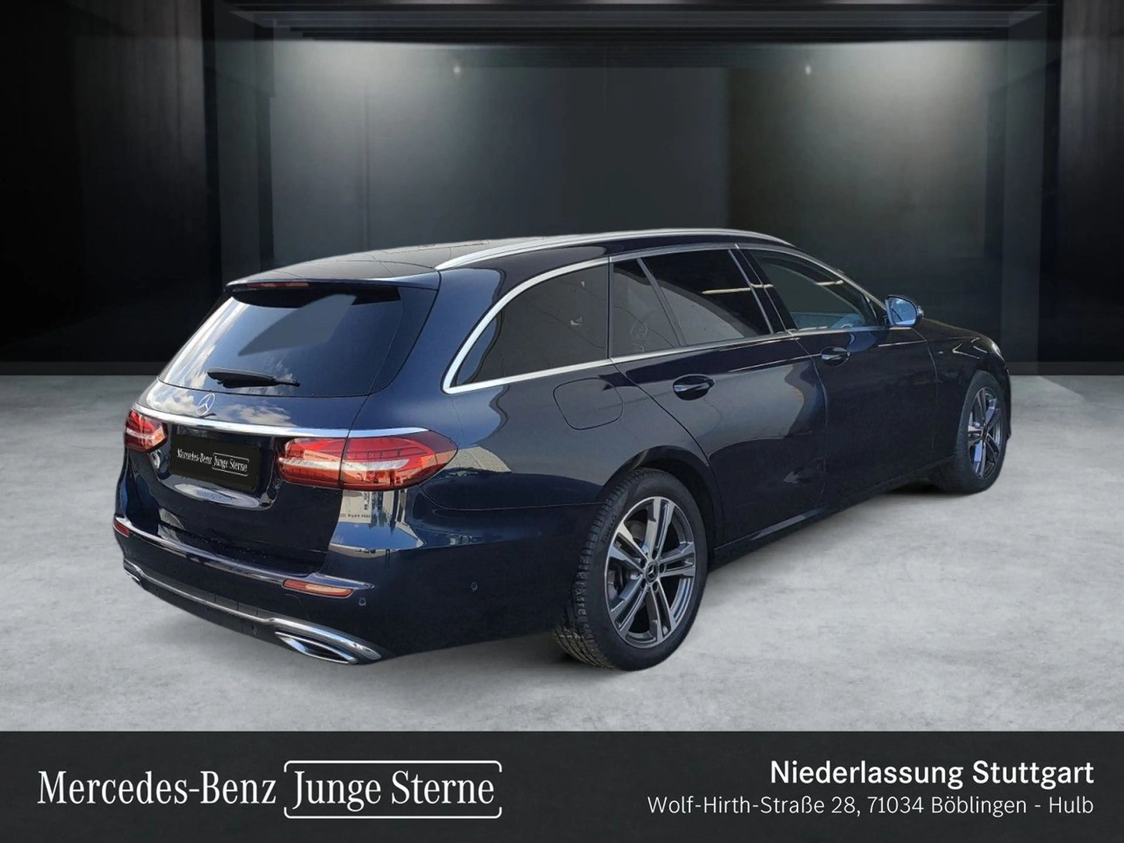 Mercedes-Benz E 400 d T 4M AVANTG+PANO+360+AHK+LED+FAHRASS+9G — photo 4