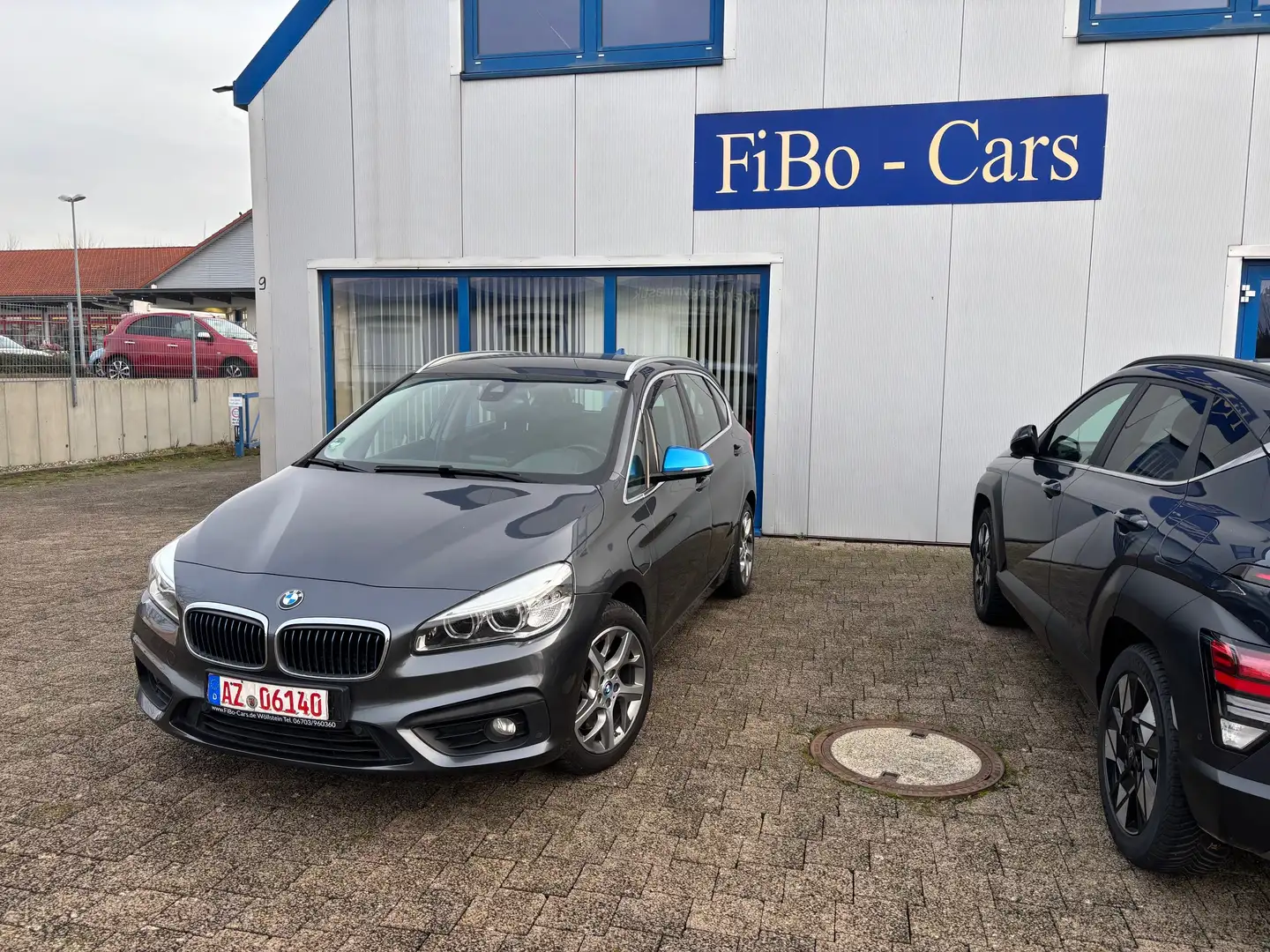 BMW 225 225 xe Advantage Actice Tourer Navi Aut. SH Grau - 1