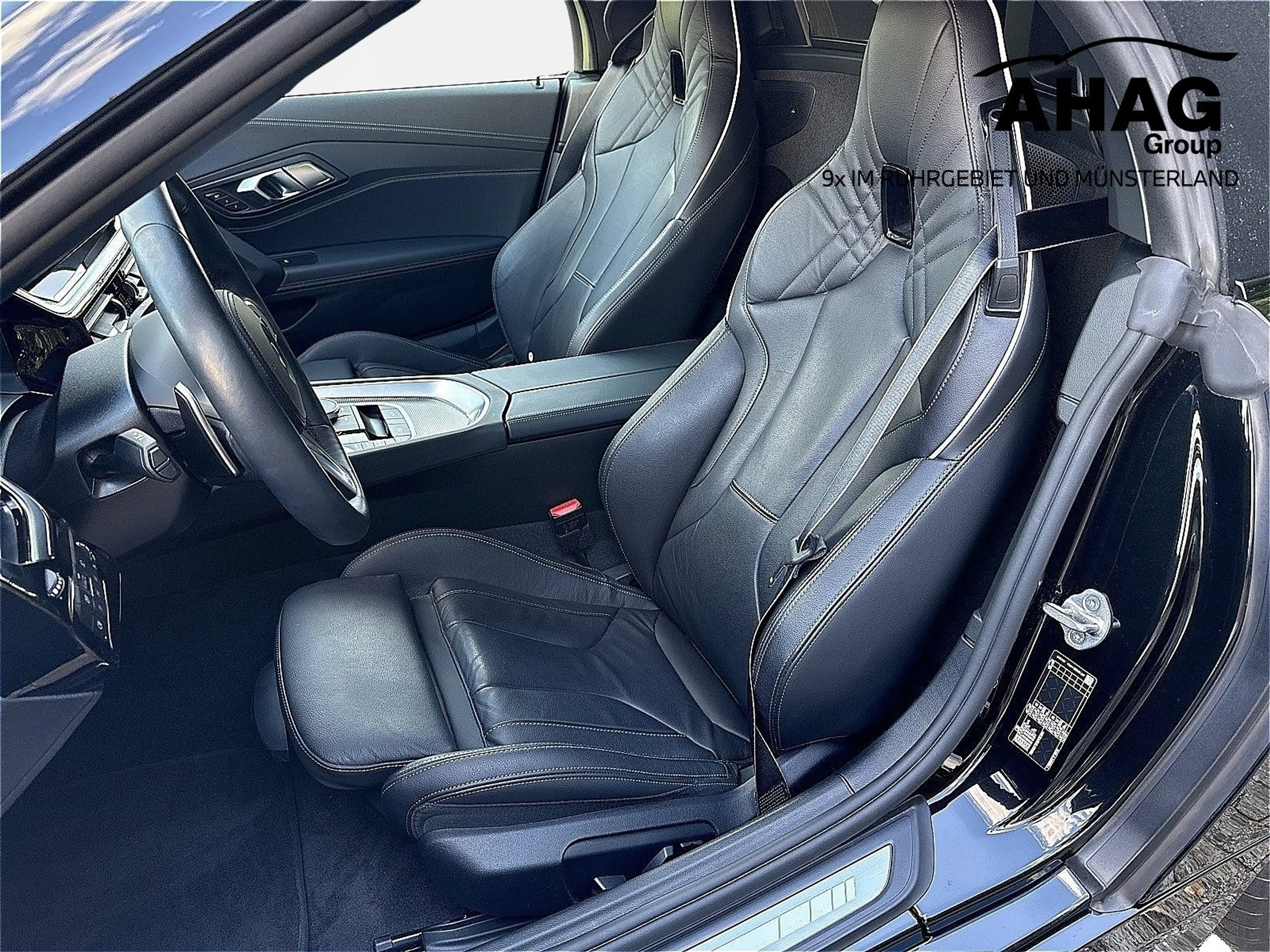 BMW Z4 sDrive30i  M Sport H/K Head-Up ACC Kamera — photo 7