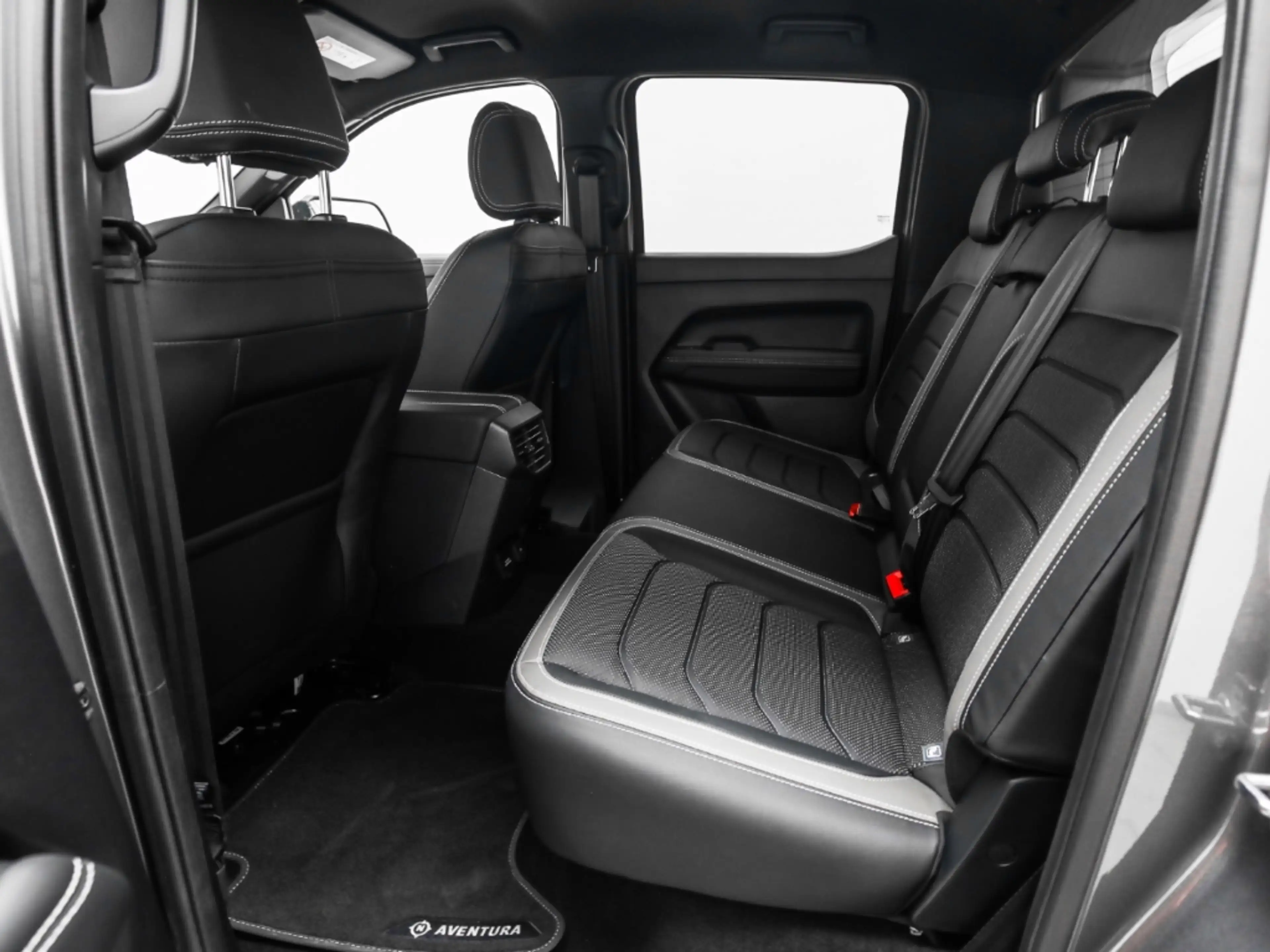 Volkswagen Amarok 3.0 TDI Aventura DC4Motion Standheizung — photo 12