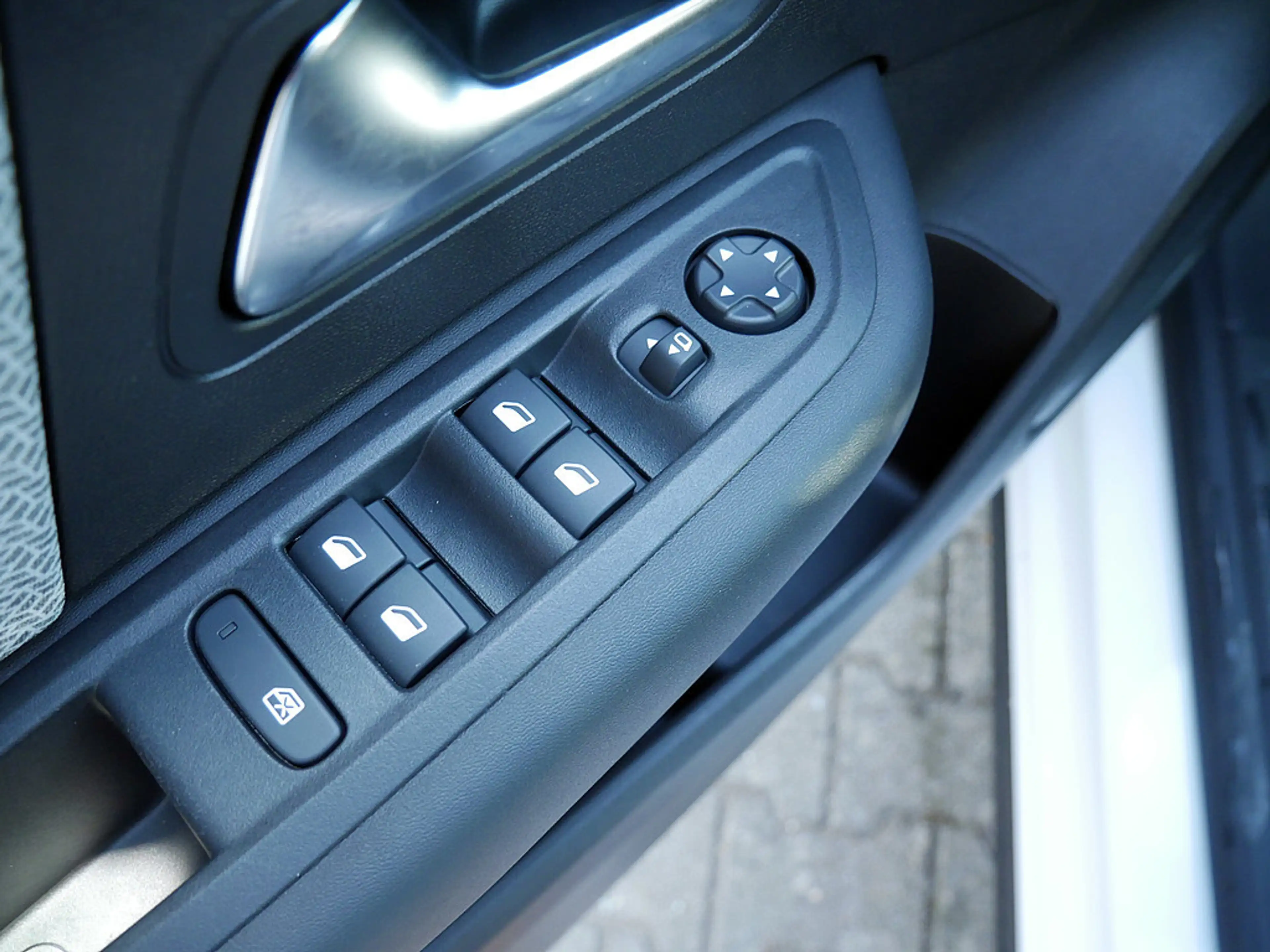Citroen C4 PureTech 130 S&S Feel Pack SHZ KAMERA LED — photo 11