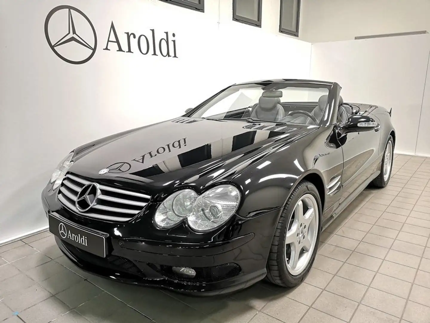 Mercedes-Benz SL 500 PACK AMG+SEDILI VENTILATI+BOSE+ASI+BOOK SERVICE Nero - 1