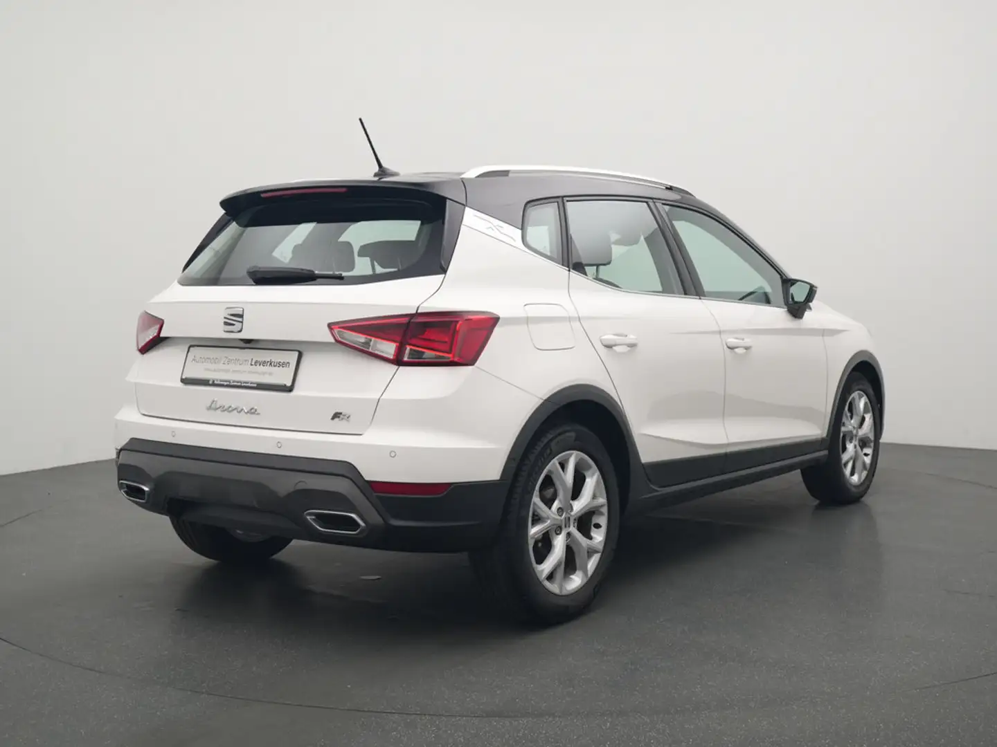 SEAT Arona FR LED VIRT KAM SHZ PDC KLIMA Weiß - 2