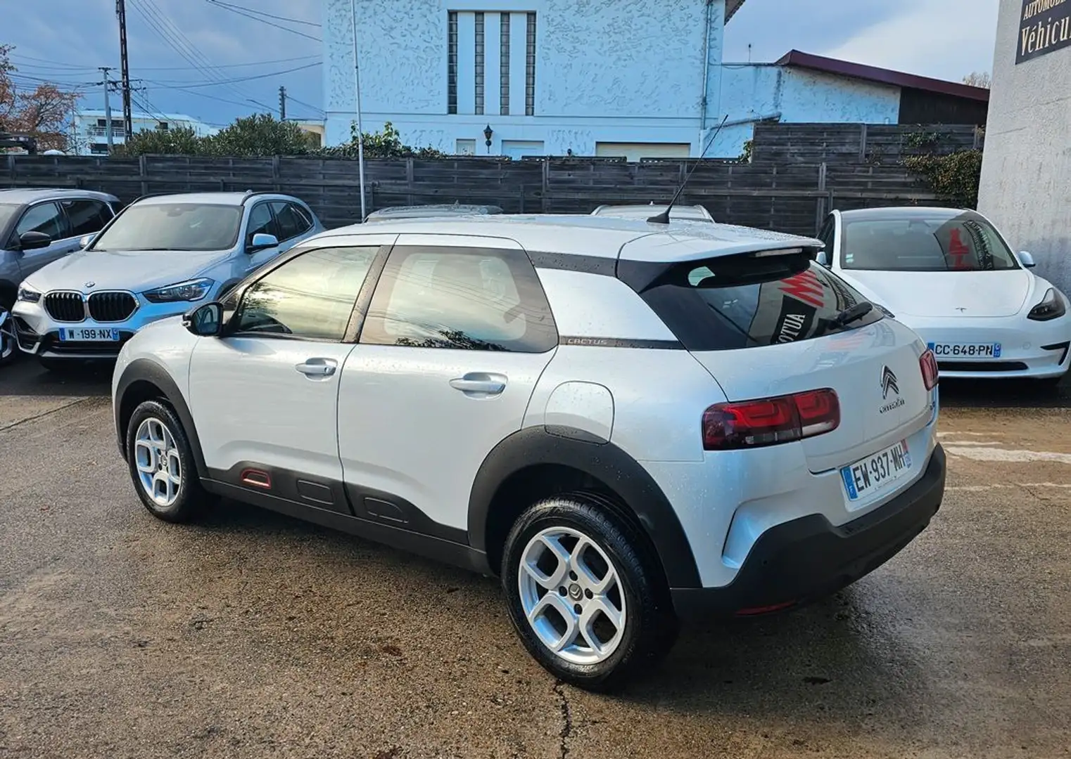 Citroen C4 Cactus Superbe 1.6 hdi carplay clim camera Blanc - 2
