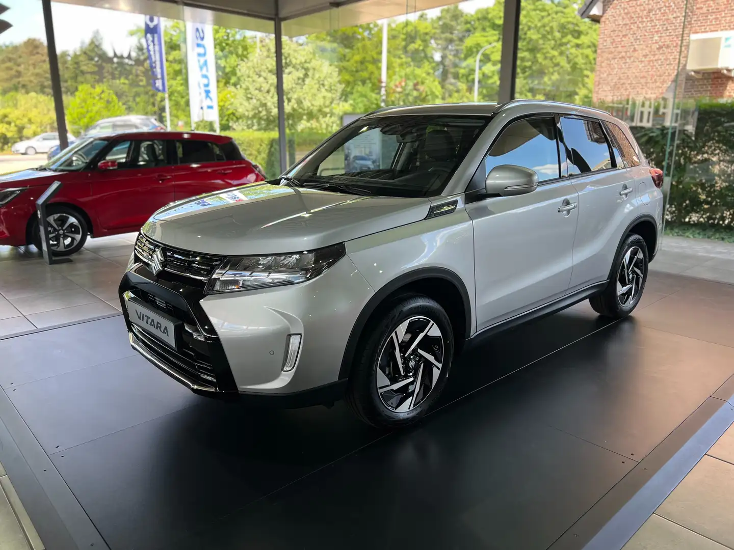 Suzuki Vitara 1.4 Turbo Boosterjet SHVS MHEV GLX Argent - 1