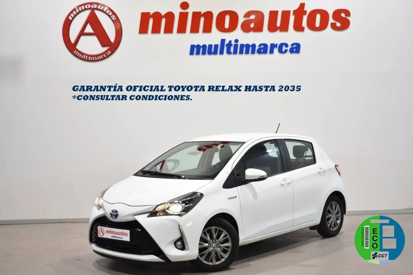 Toyota Yaris 100H 1.5 Active Blanco - 2