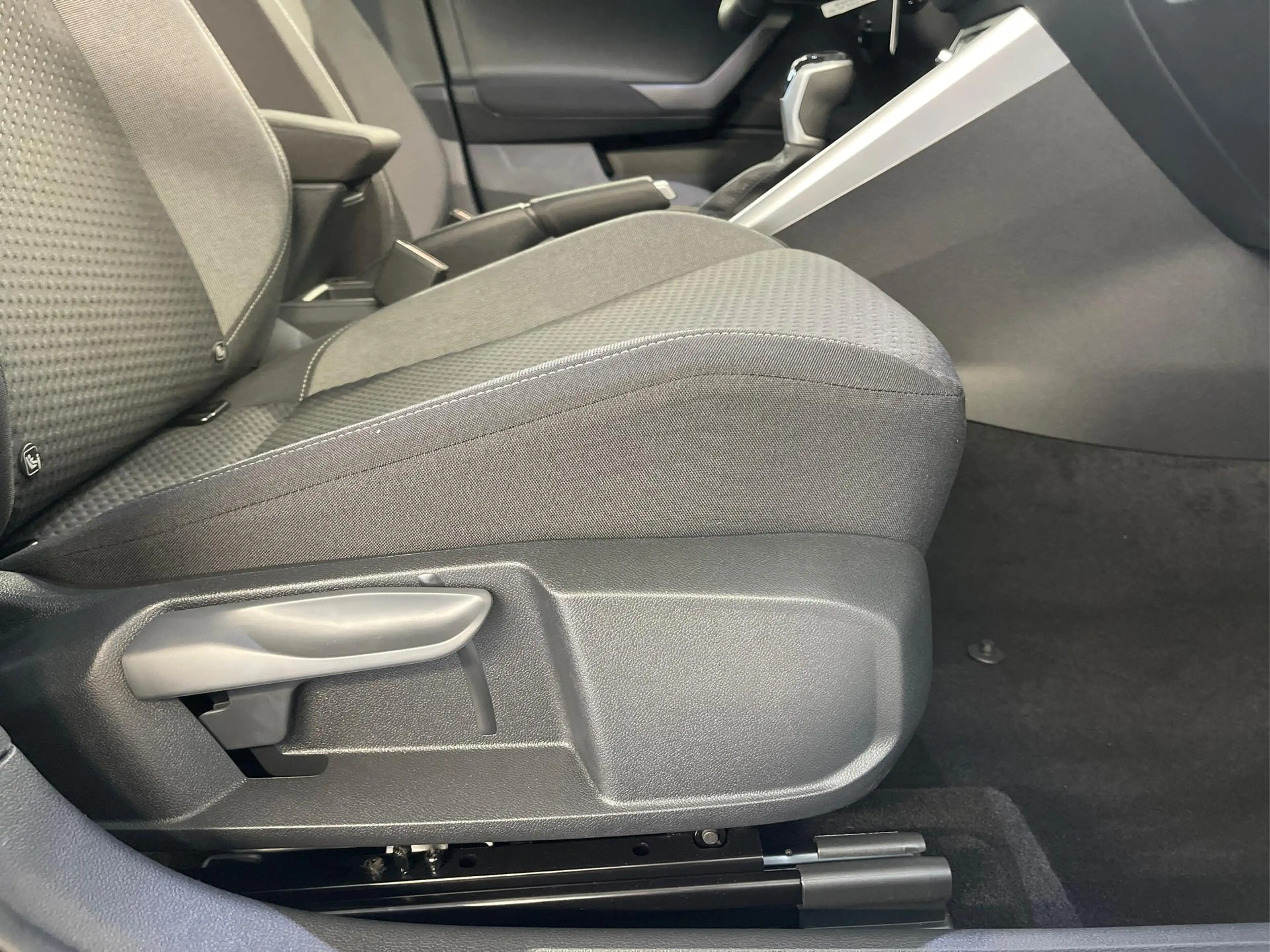 Volkswagen Taigo Trend 115PS DSG AppConnect+Sitzheizung+PDC+Alu1... — photo 15
