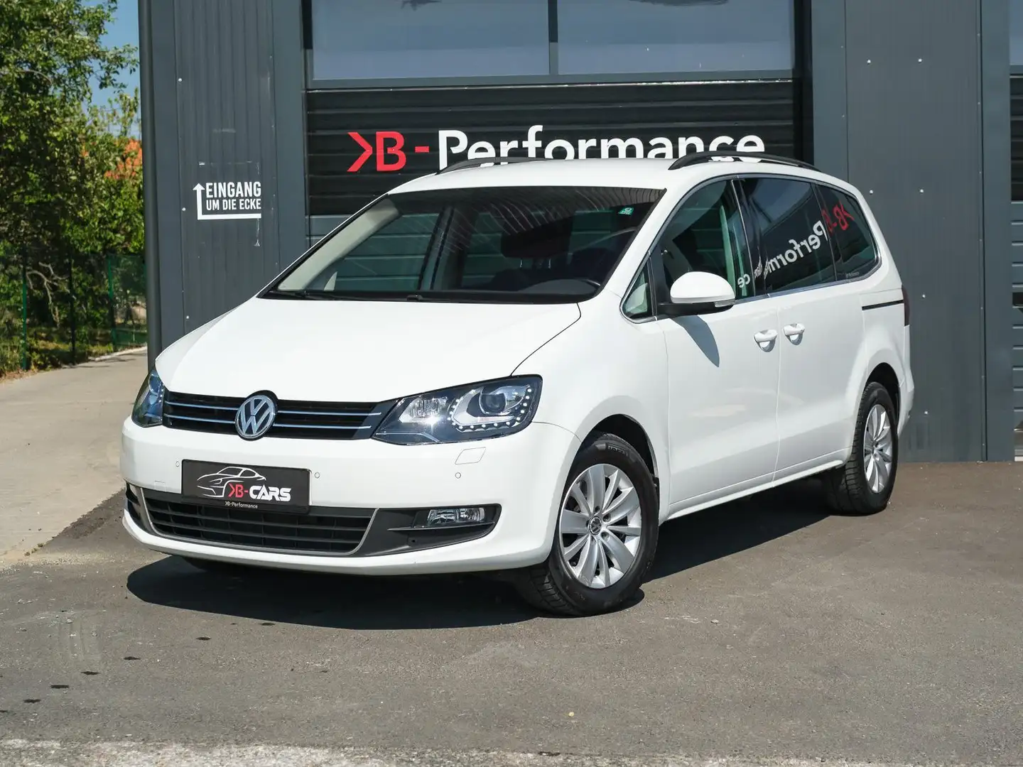Volkswagen Sharan Sharan Comfortline 2,0 TDI DSG 7 Sitze/AHK/SHZ/ACC Weiß - 1