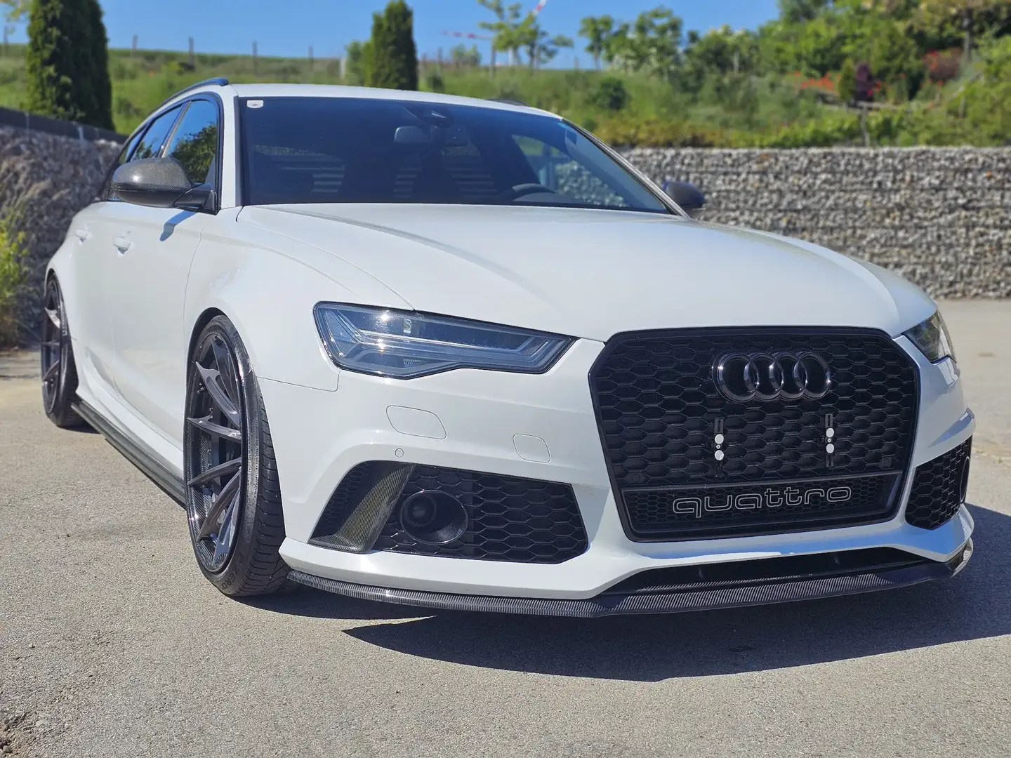 Audi RS6 Avant 4,0 TFSI  700+Ps - 2