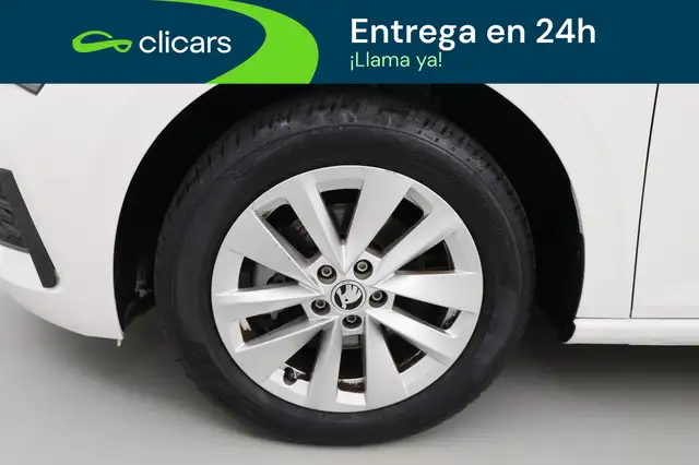 Skoda Scala view 11