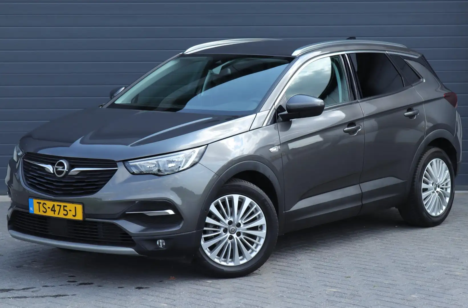 Opel Grandland X 1.2 Turbo Carplay / Camera / Keyless Gris - 2