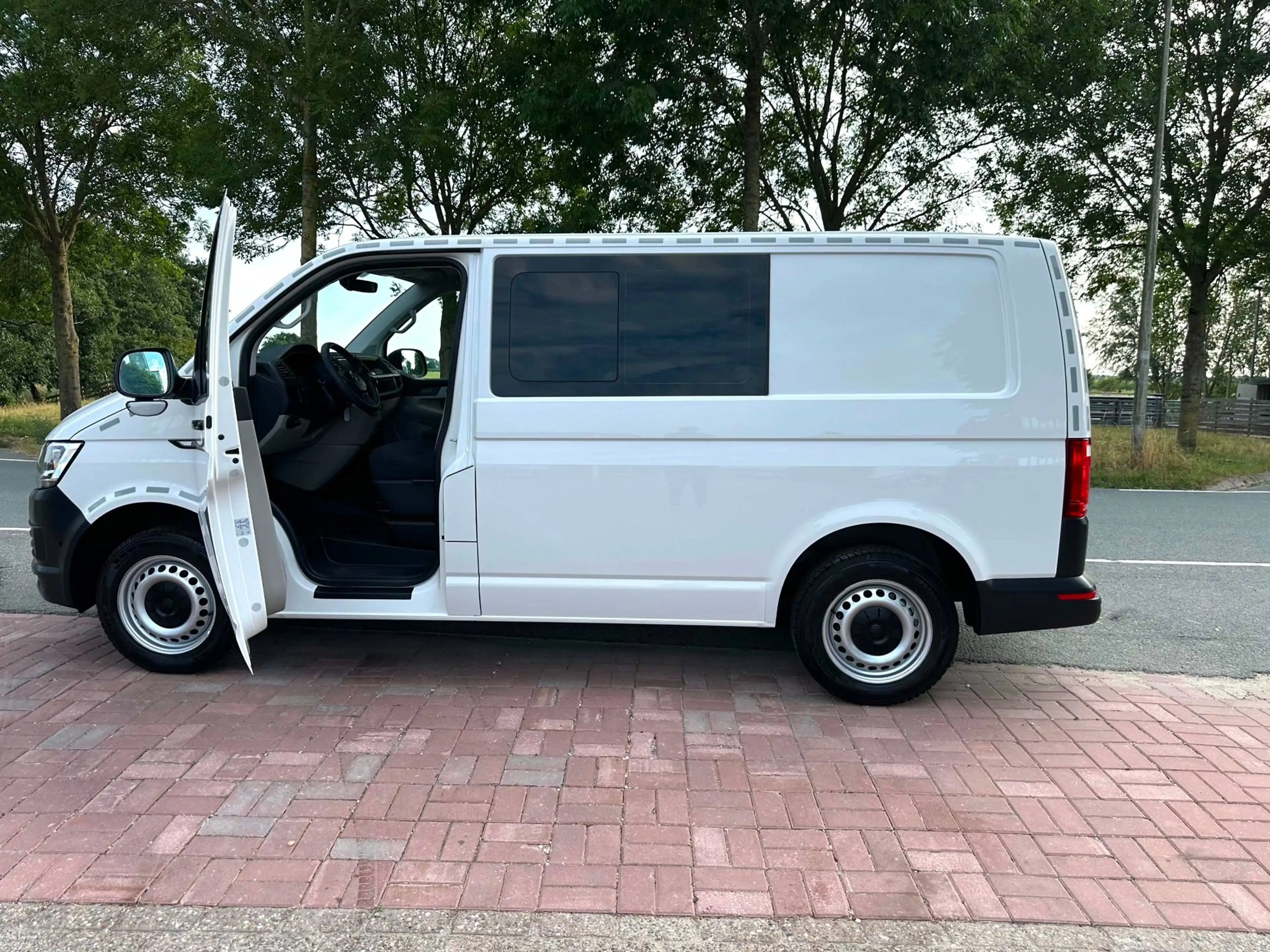 Volkswagen Transporter 2.0 TDI L1H1 AUTOMAAT 153.098 km.! 150 PK!!! EURO — photo 15