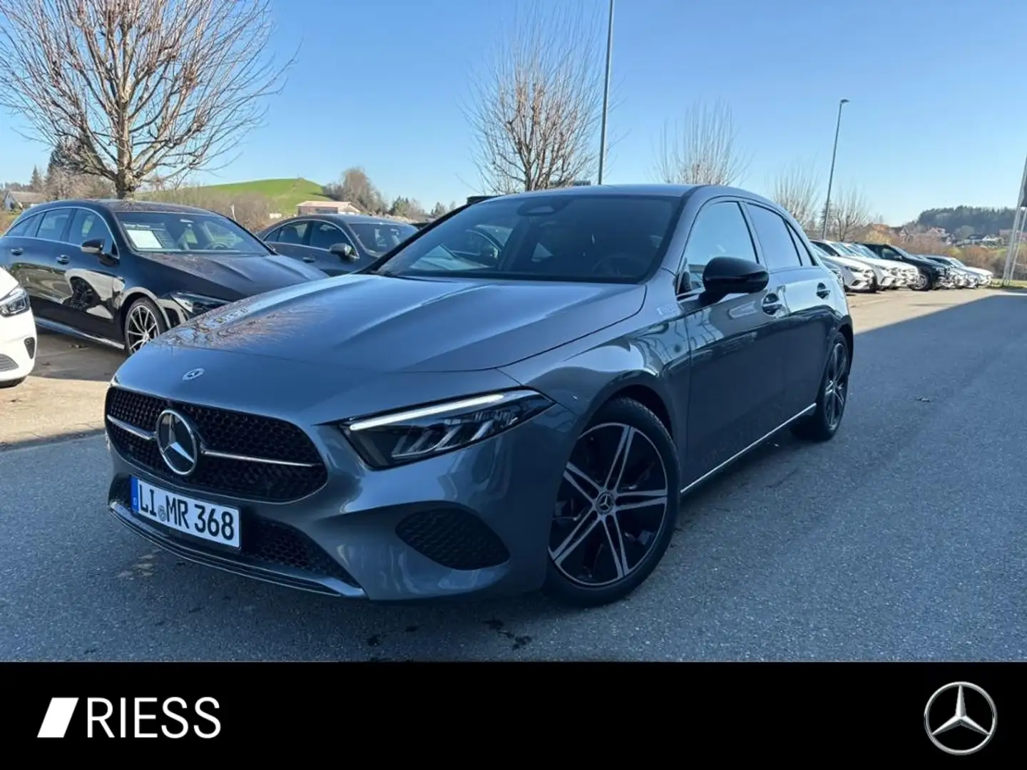 Mercedes-Benz A 180 PROGRESSIVE+LED+KEYLESS+360°+TOTWKL+NIGHT+ Grau - 1