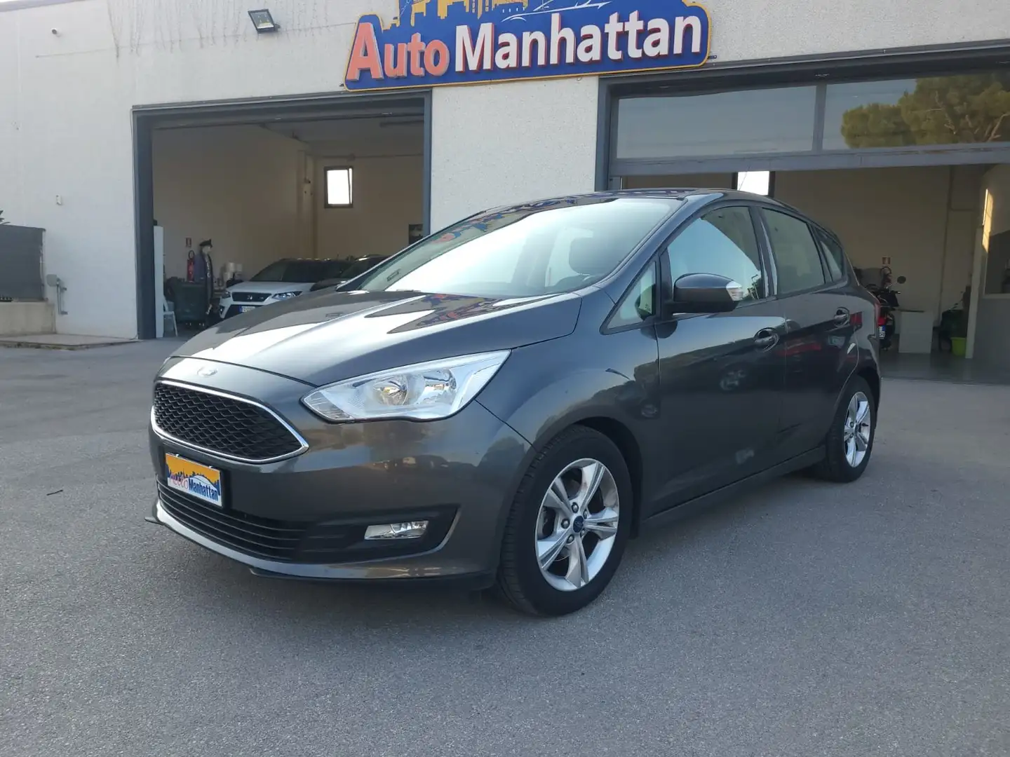 Ford C-Max C-Max 1.5 tdci Business s Marrón - 1