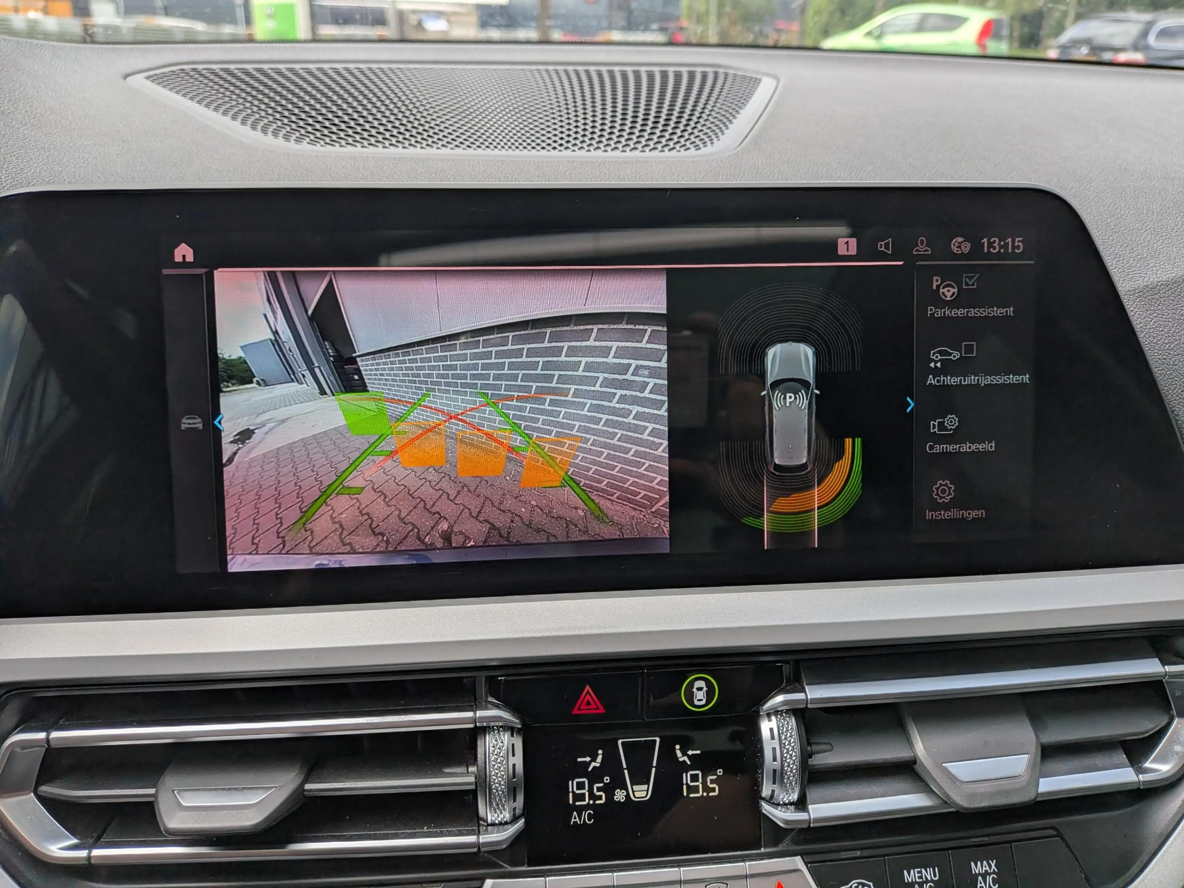 BMW 330 3-serie Touring 330e Business Edition Plus | Panor — photo 20