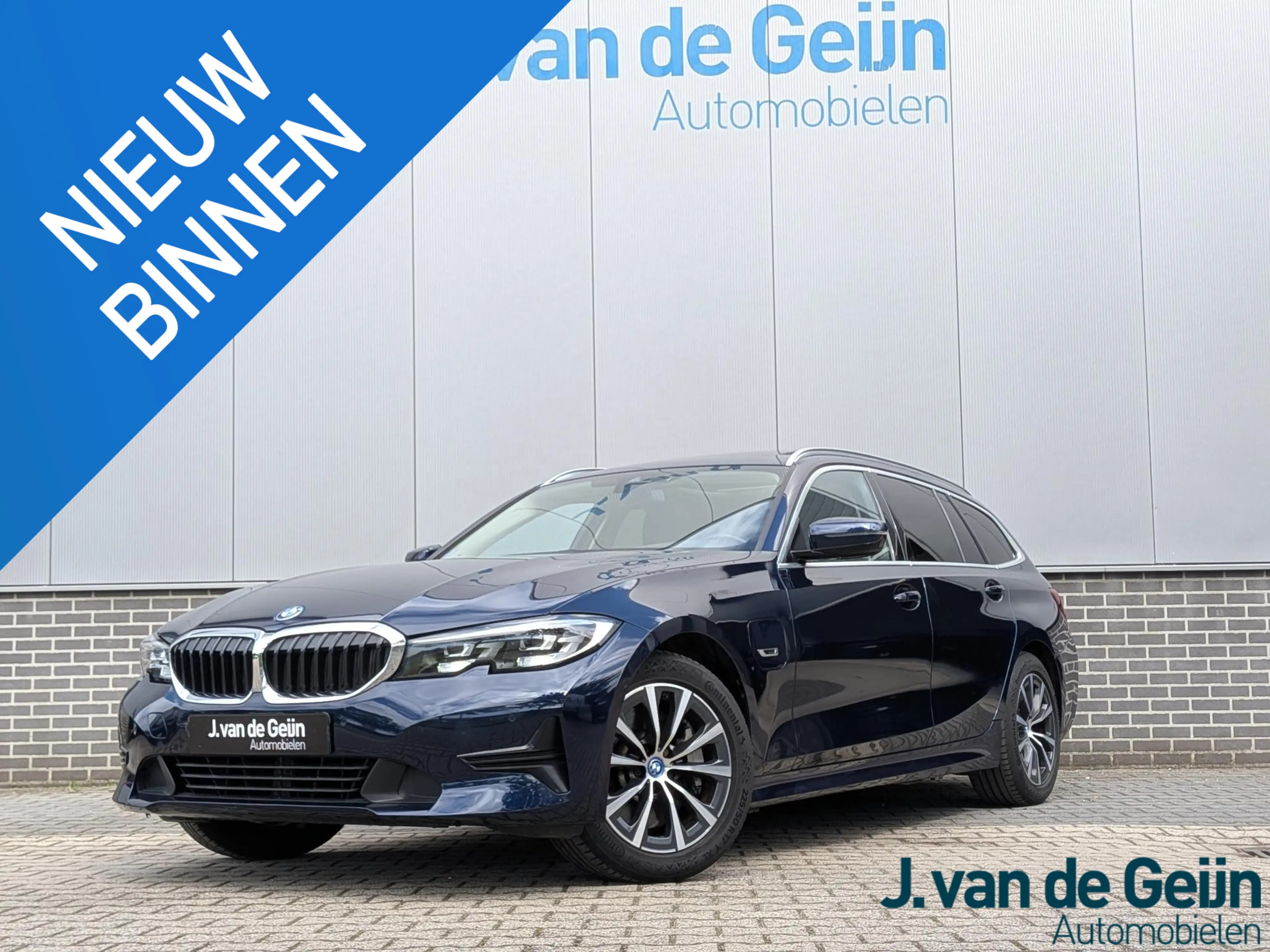BMW 330 3-serie Touring 330e Business Edition Plus | Panor