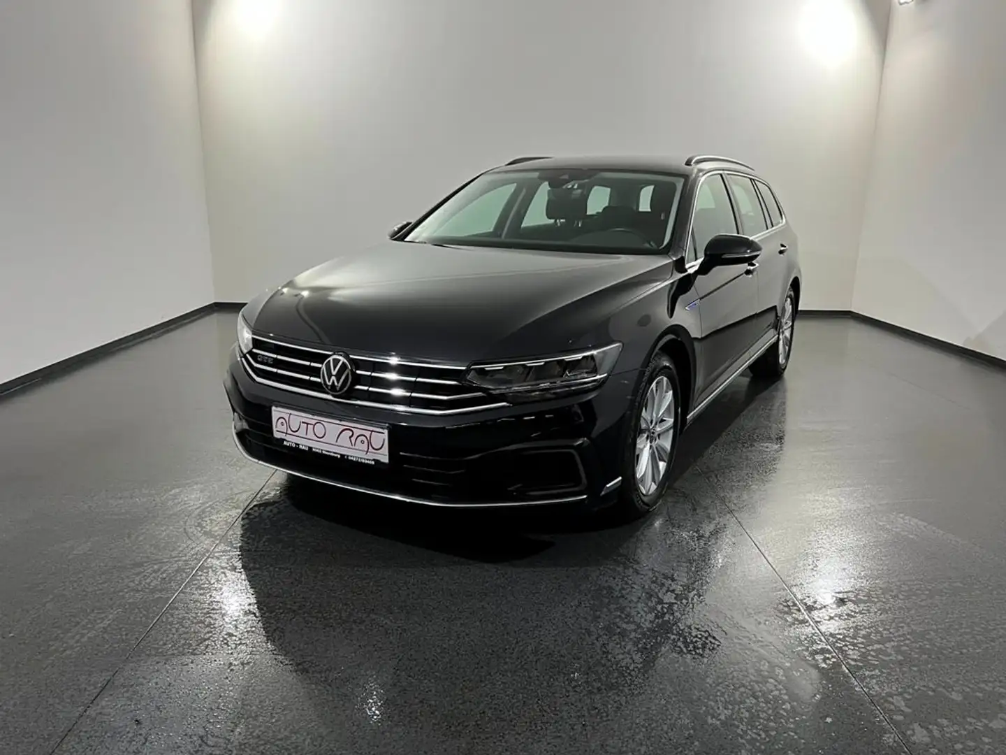 Volkswagen Passat Variant GTE 1.4 TSI DSG *LED*ACC*RFK* Zwart - 2