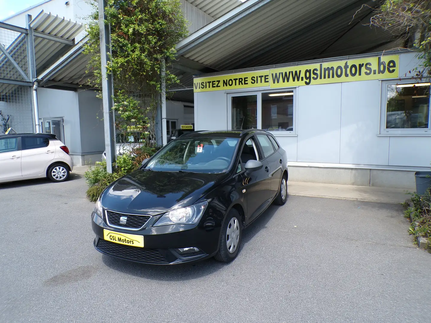 SEAT Ibiza 1.2i 69cv break noir 04/15 66843km, Airco Radio CD Noir - 1