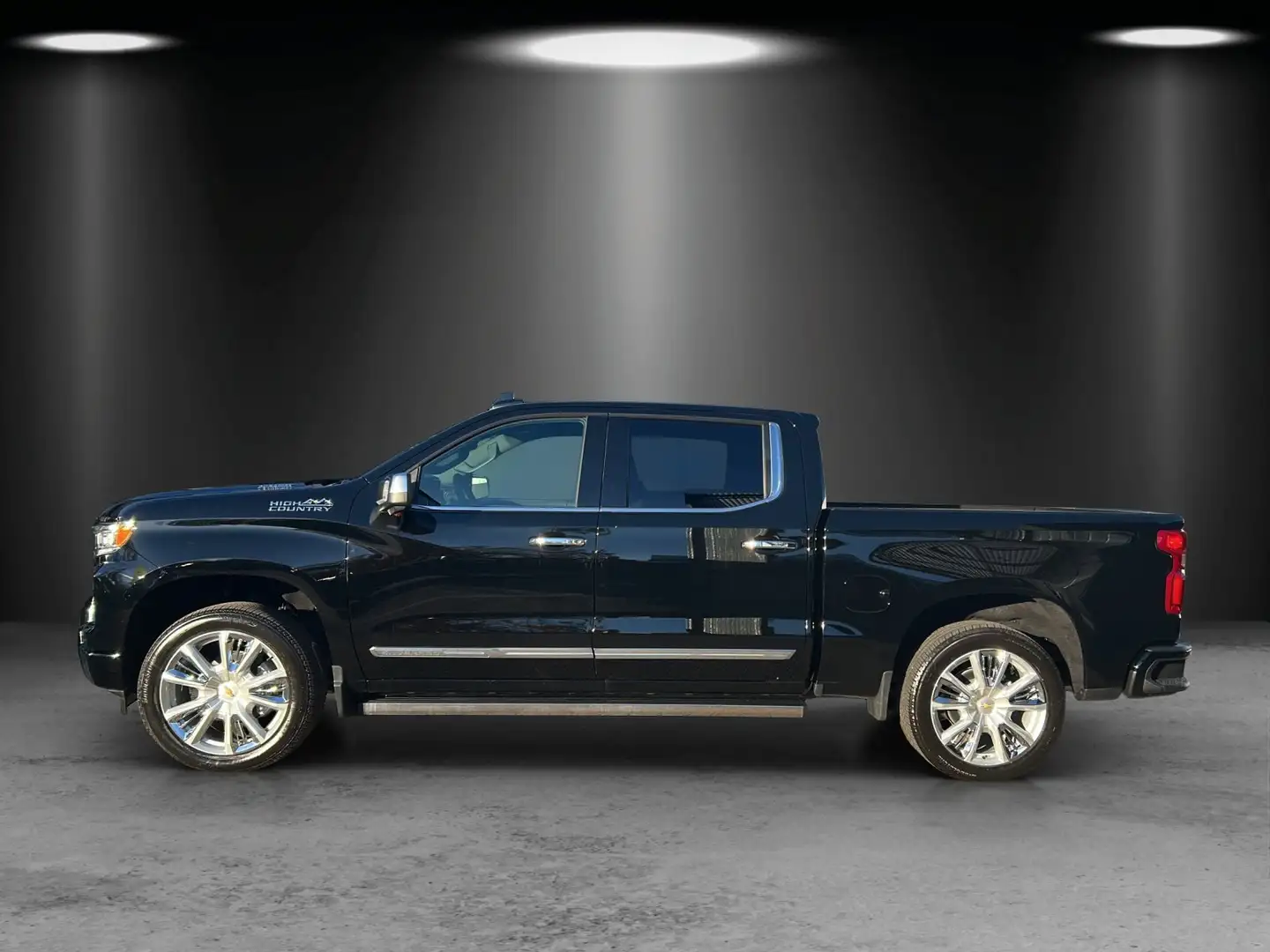 Chevrolet Silverado High Country Duramax/AHK 3500 KG/SHD Schwarz - 2