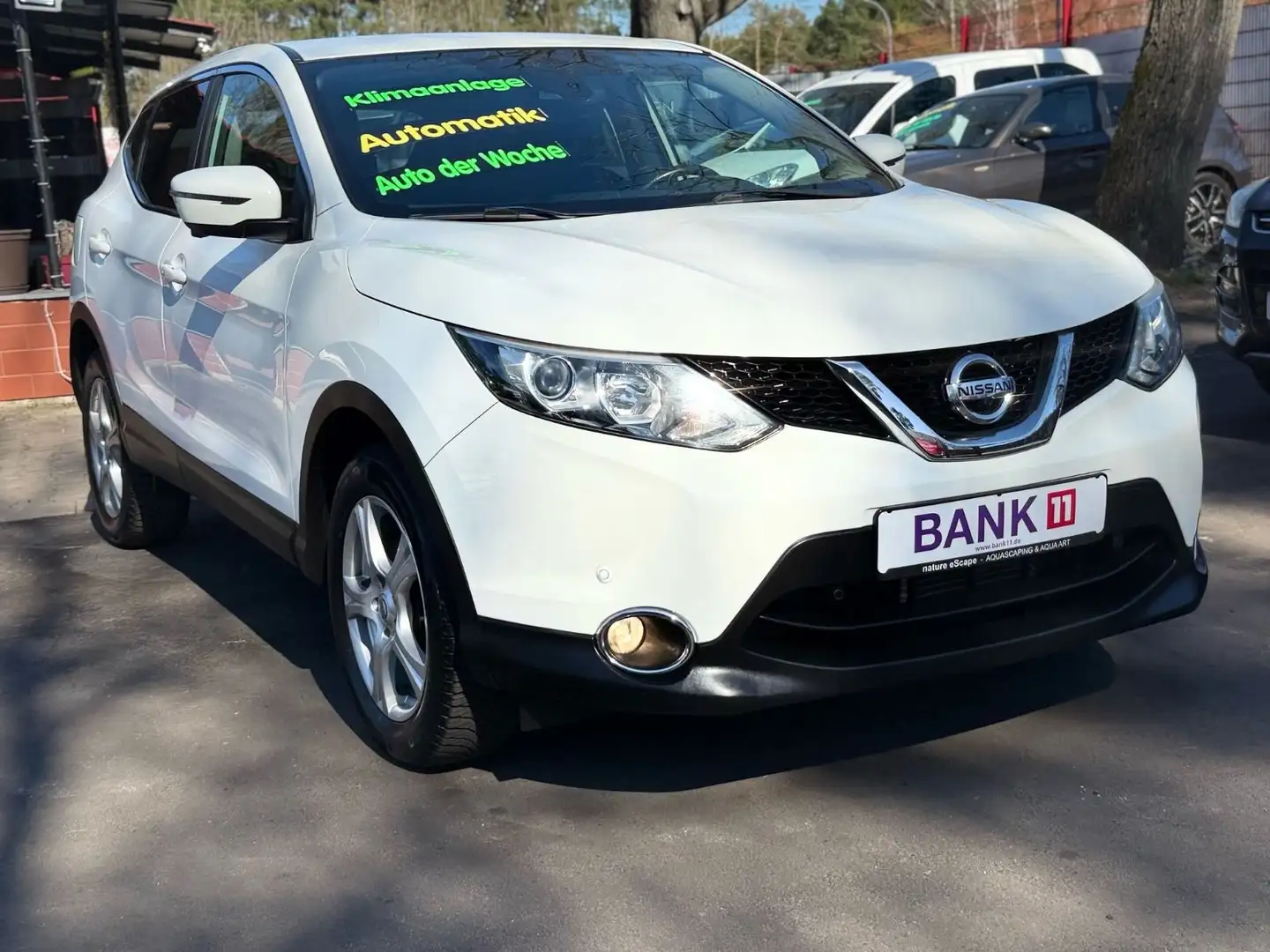 Nissan Qashqai 360°. Automatik , Neue Kette , Garantie Weiß - 1