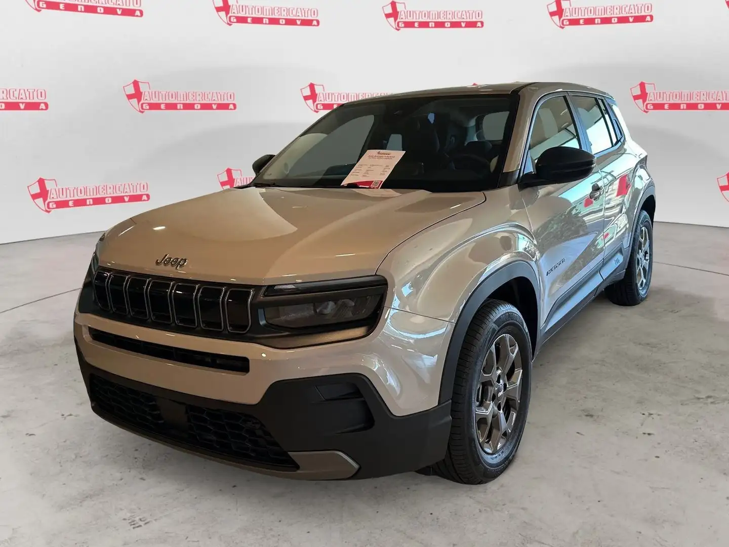 Jeep Avenger 1.2 Turbo MHEV Longitude km0 Grijs - 1