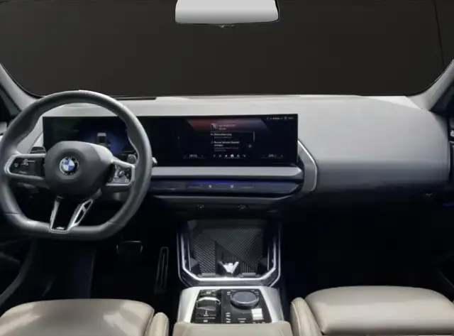 BMW X3 view 7