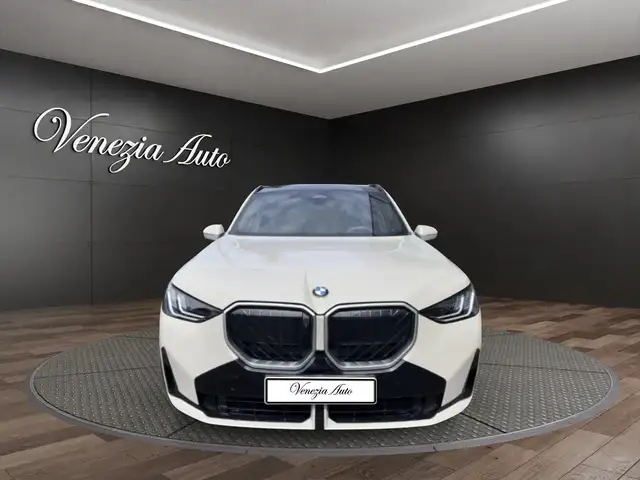 BMW X3 view 2