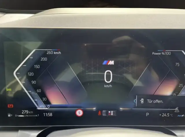BMW X3 view 10