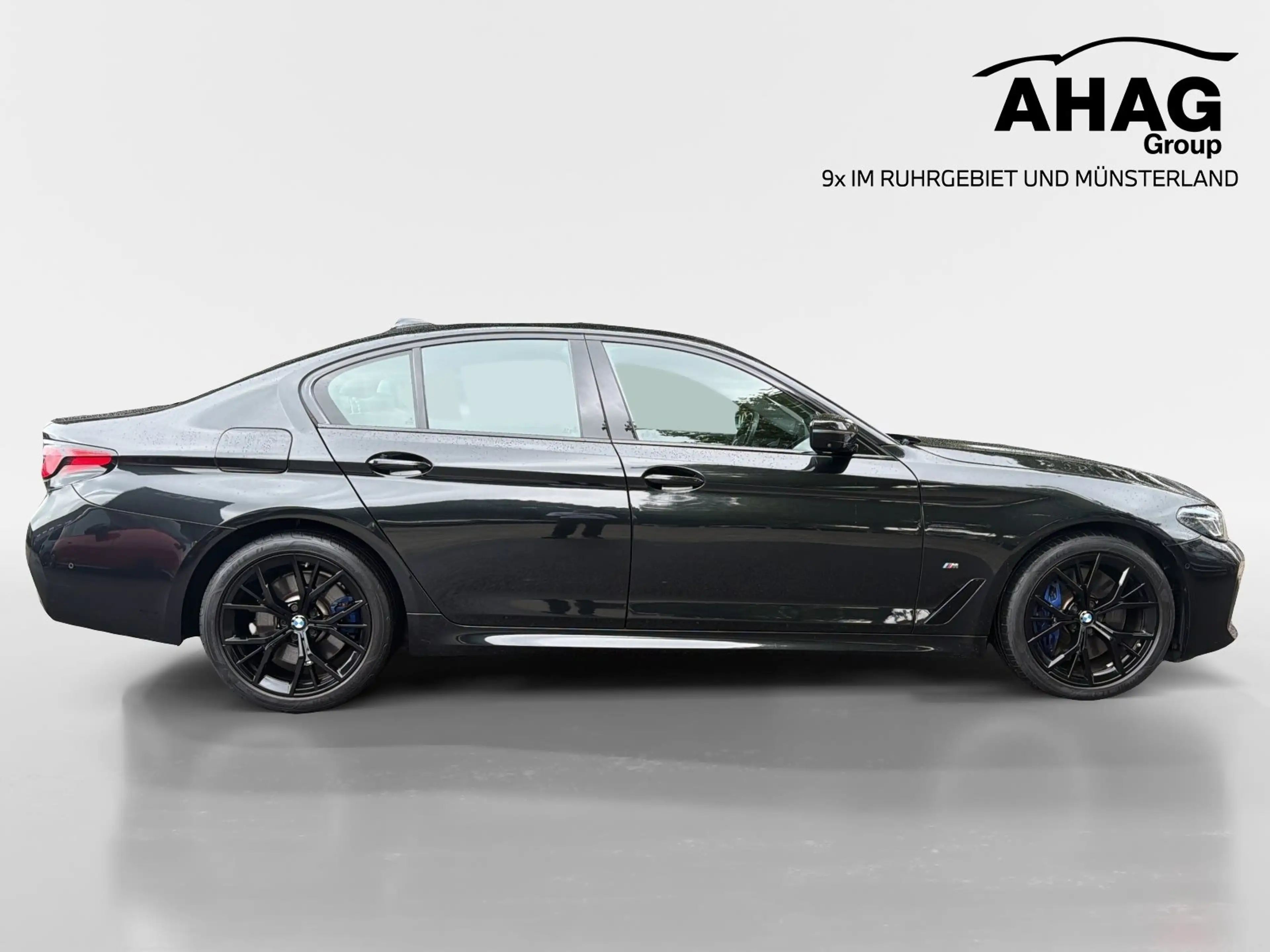 BMW 545 e xDrive A — photo 3