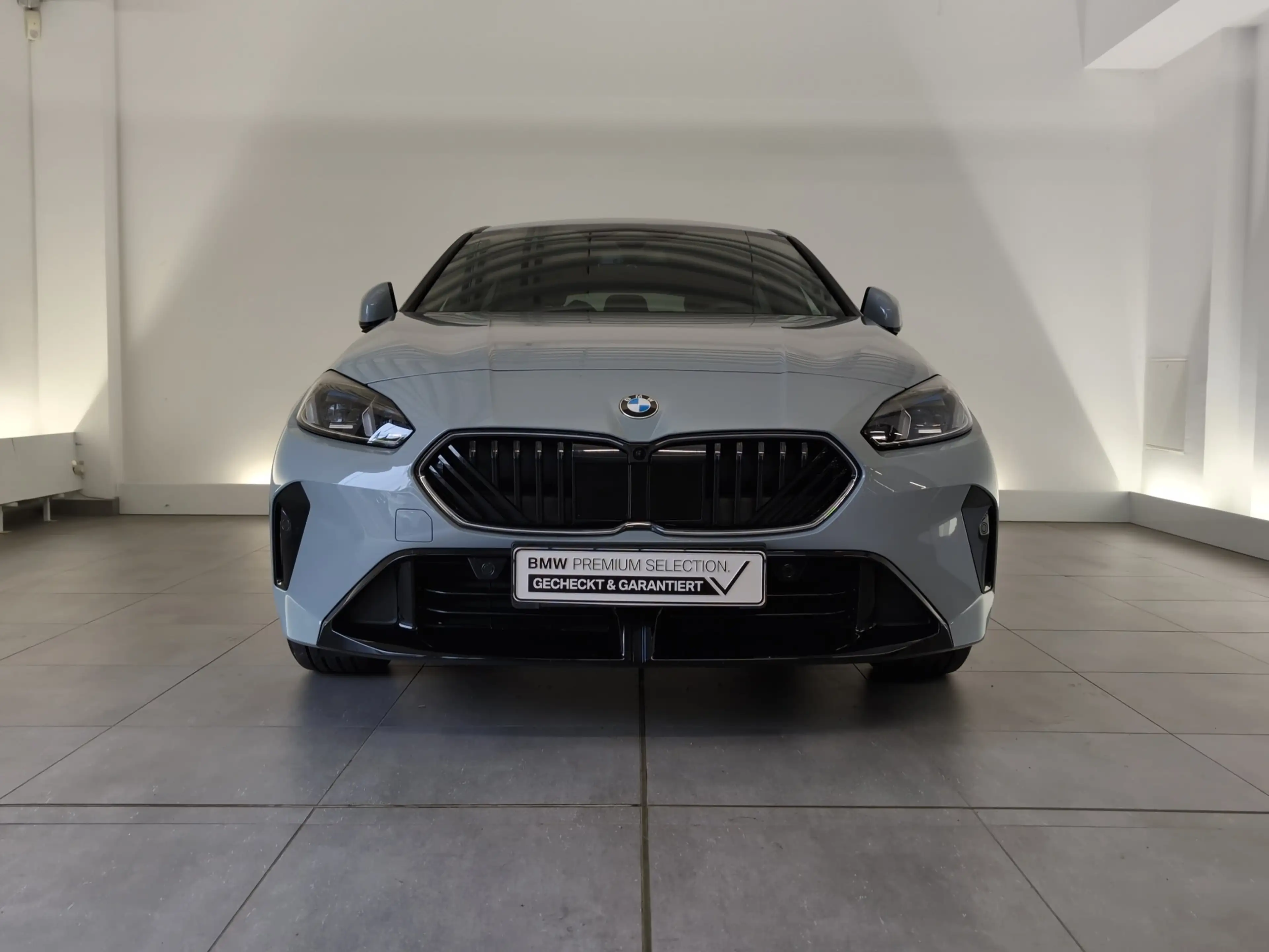 BMW 120 d Limousine M Sportpaket — photo 2