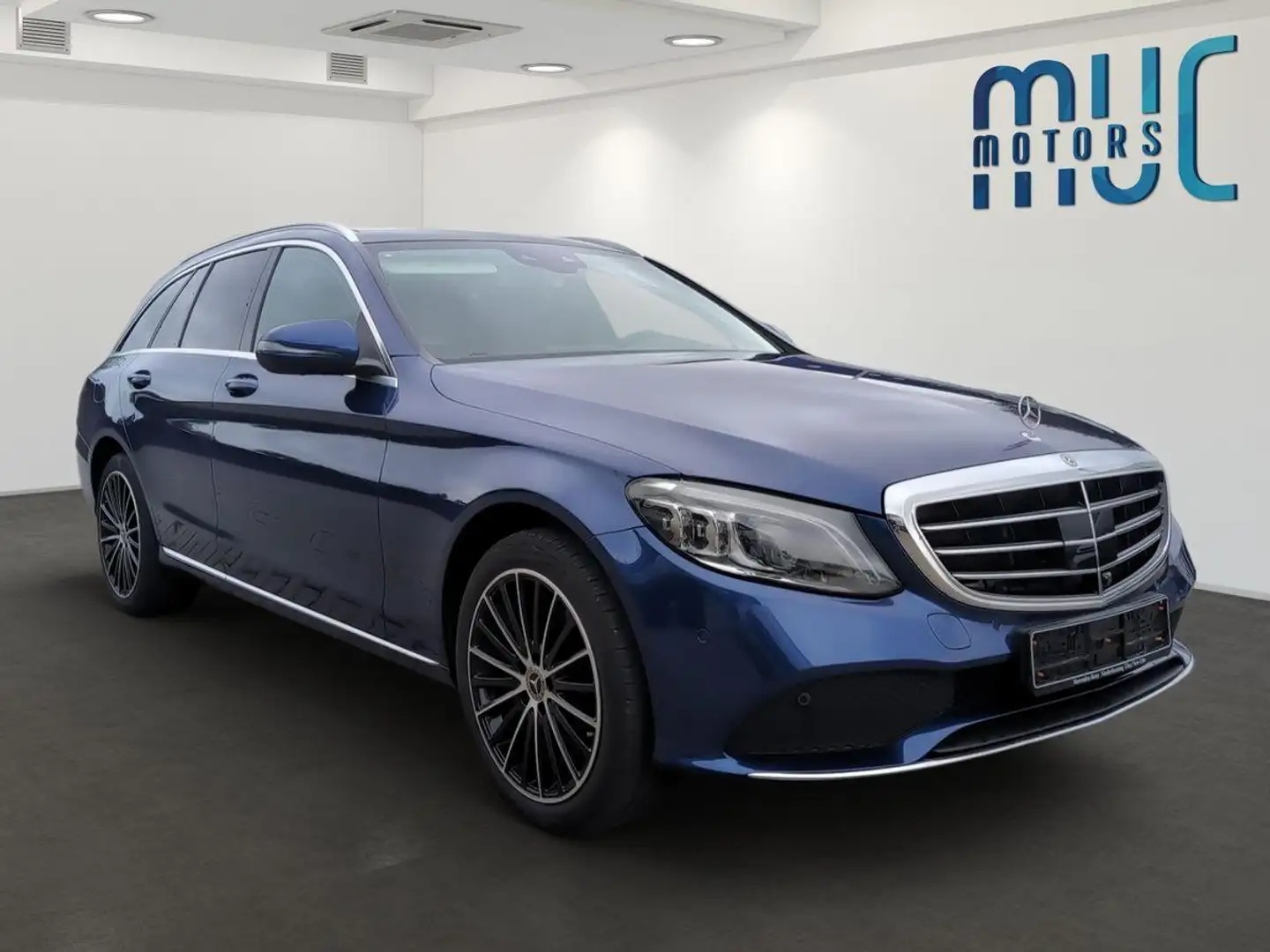 Mercedes-Benz C 300 C300 T 4Matic~Pano~MultiBeam~HuD~DigtalDisp - 2